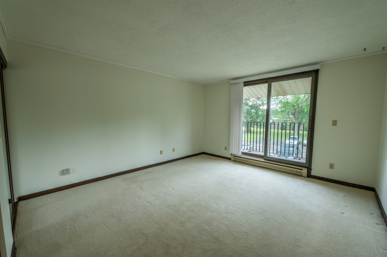 N84W16033 Menomonee Ave Unit: 200