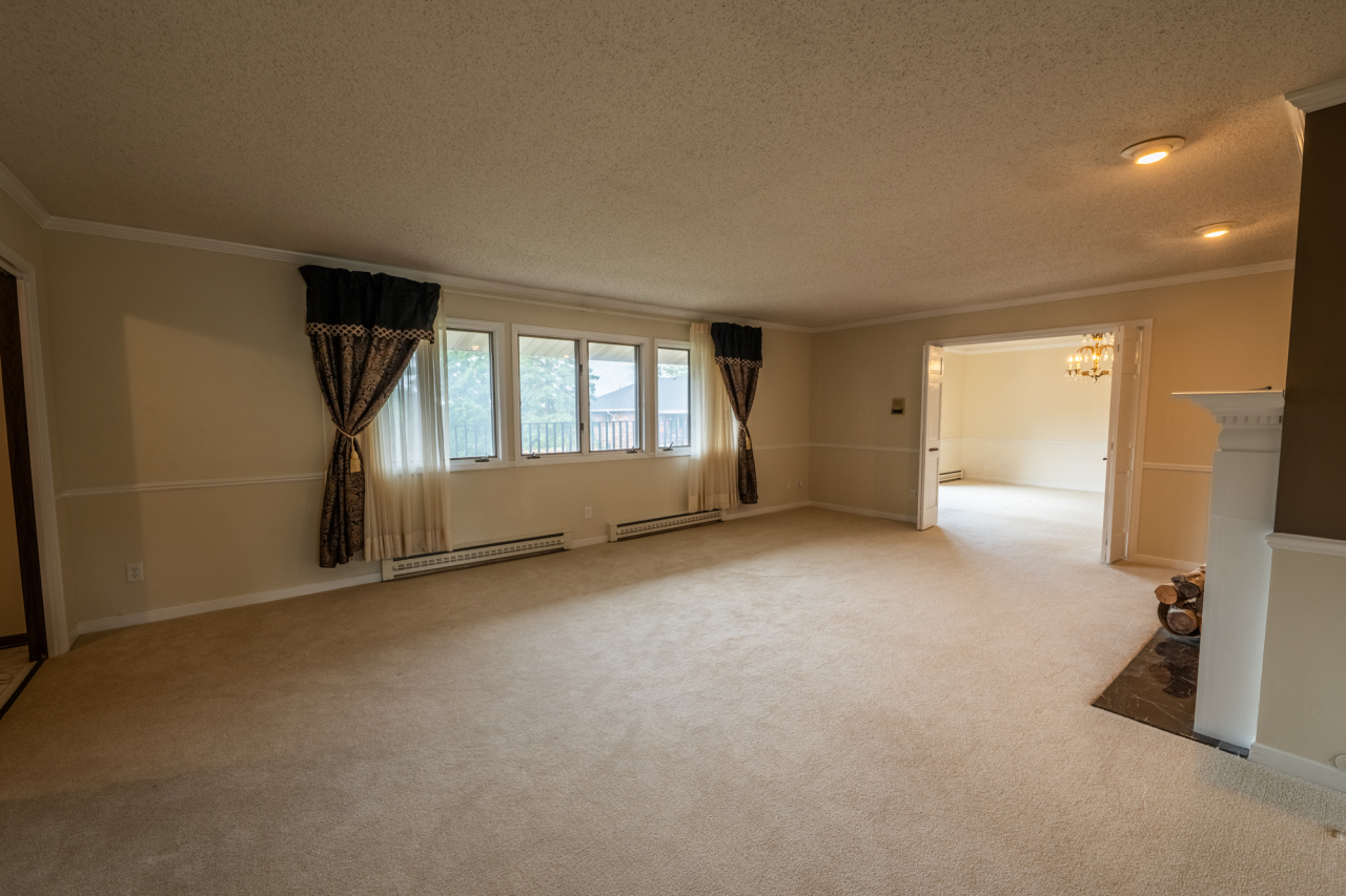 N84W16033 Menomonee Ave Unit: 200