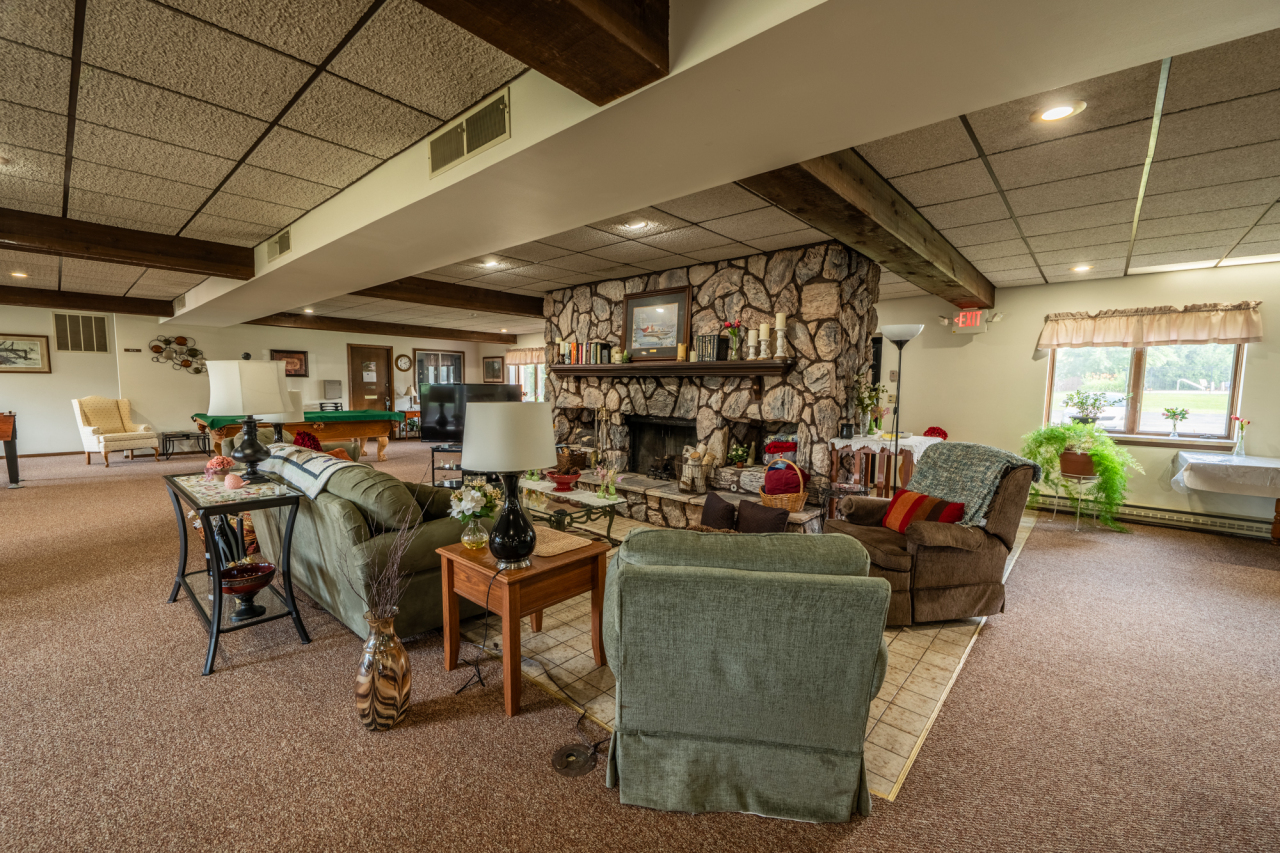 N84W16033 Menomonee Ave Unit: 200