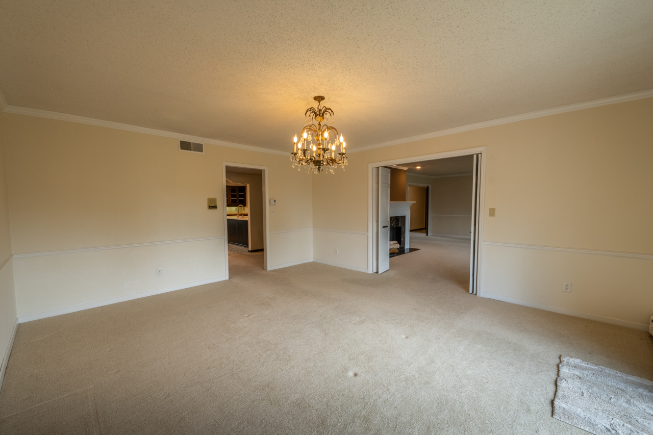 N84W16033 Menomonee Ave Unit: 200