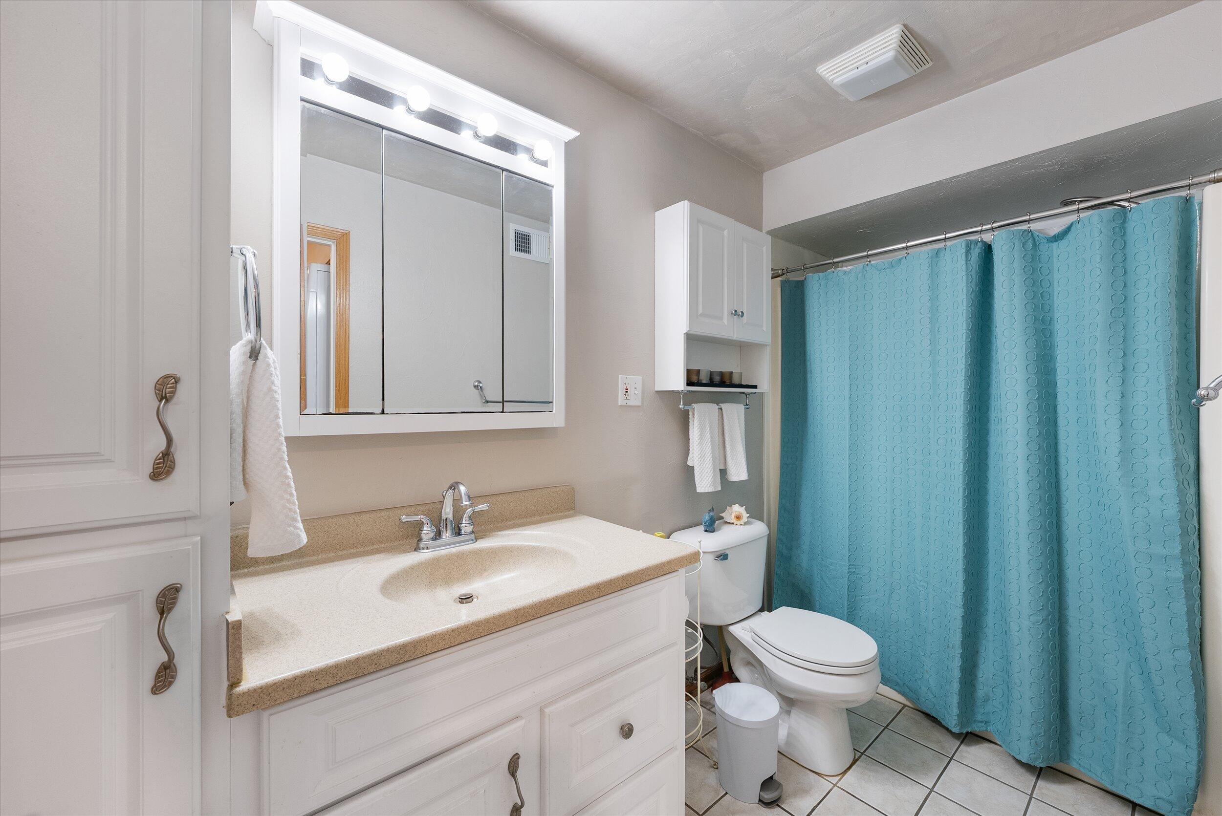 645 Westridge Dr Unit: 3