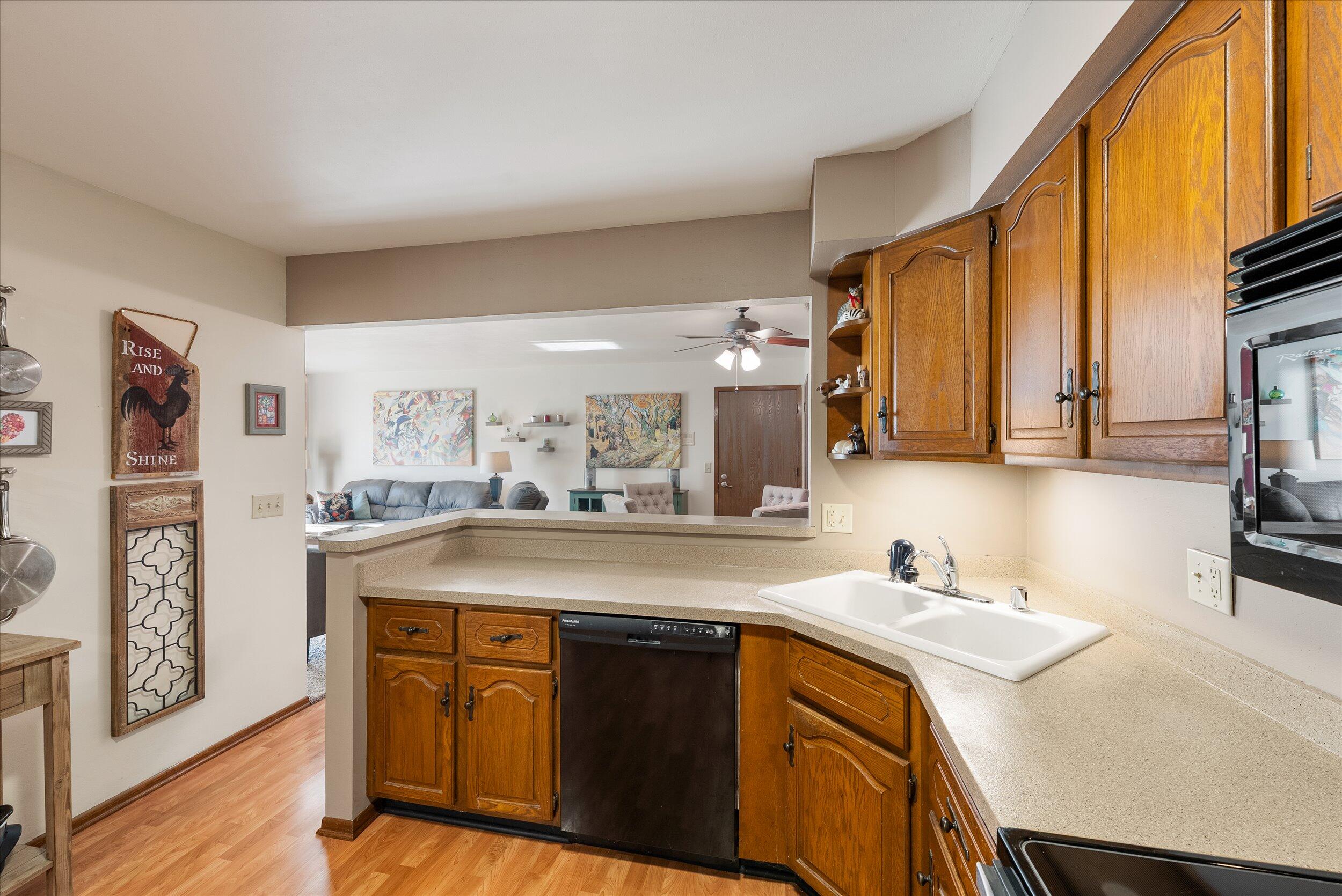 645 Westridge Dr Unit: 3