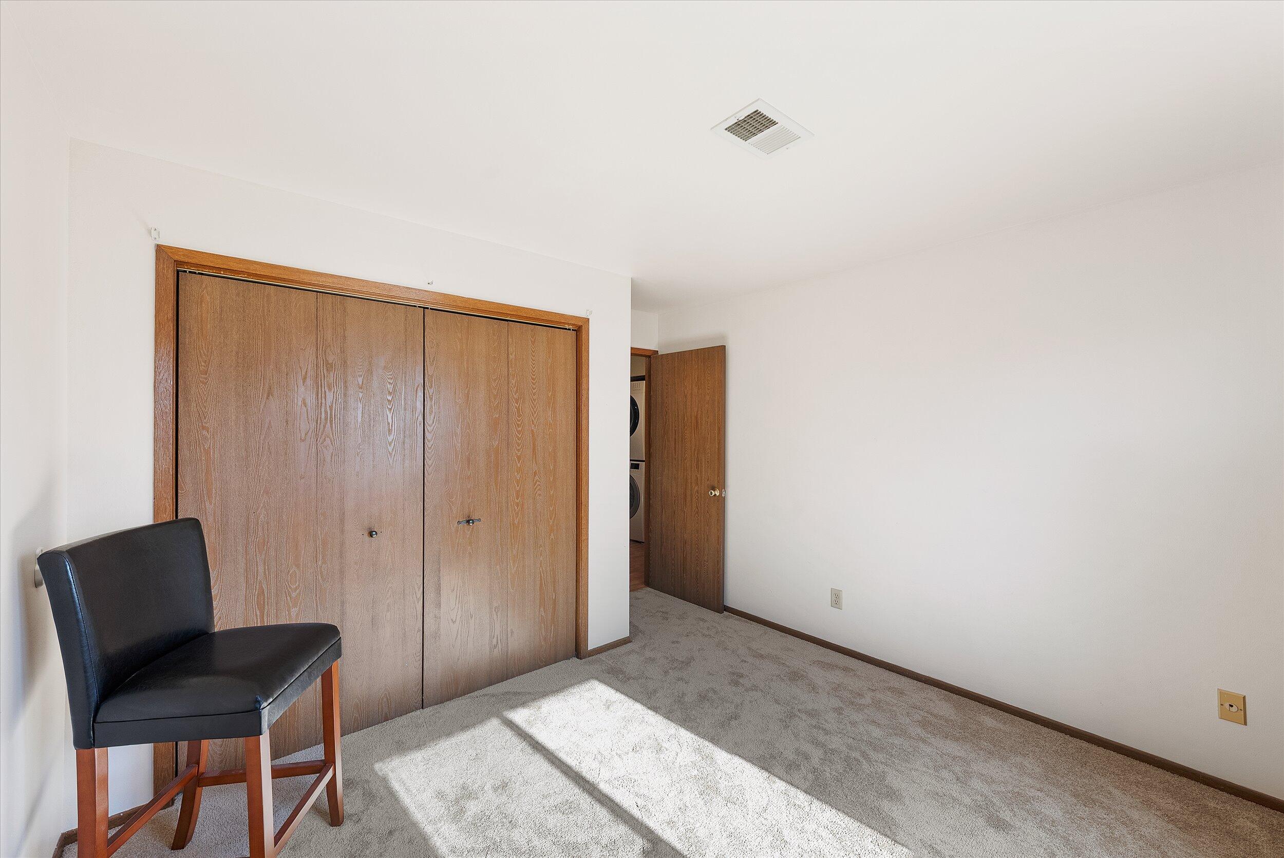 645 Westridge Dr Unit: 3