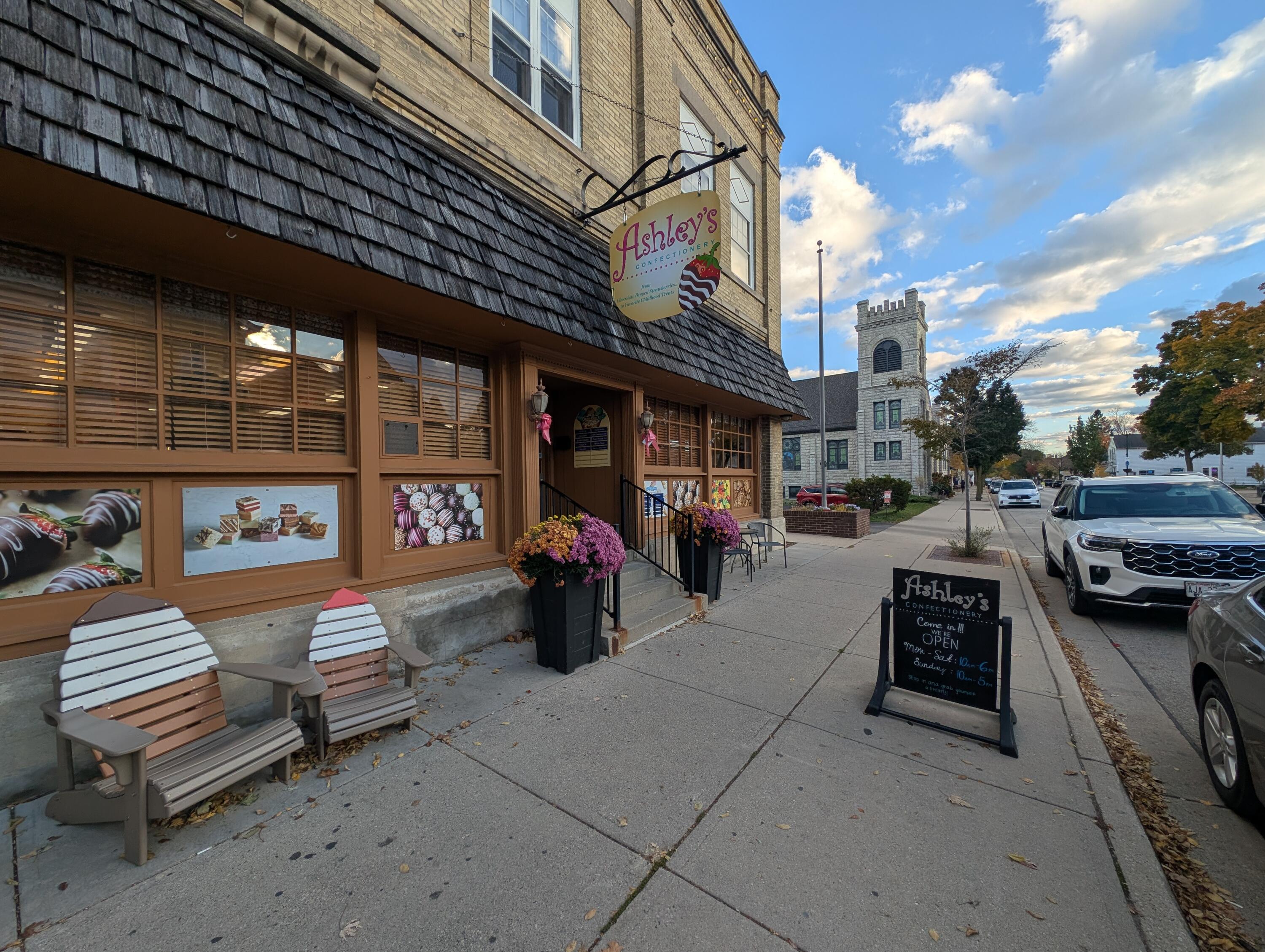 1339 Cedar Creek Pkwy