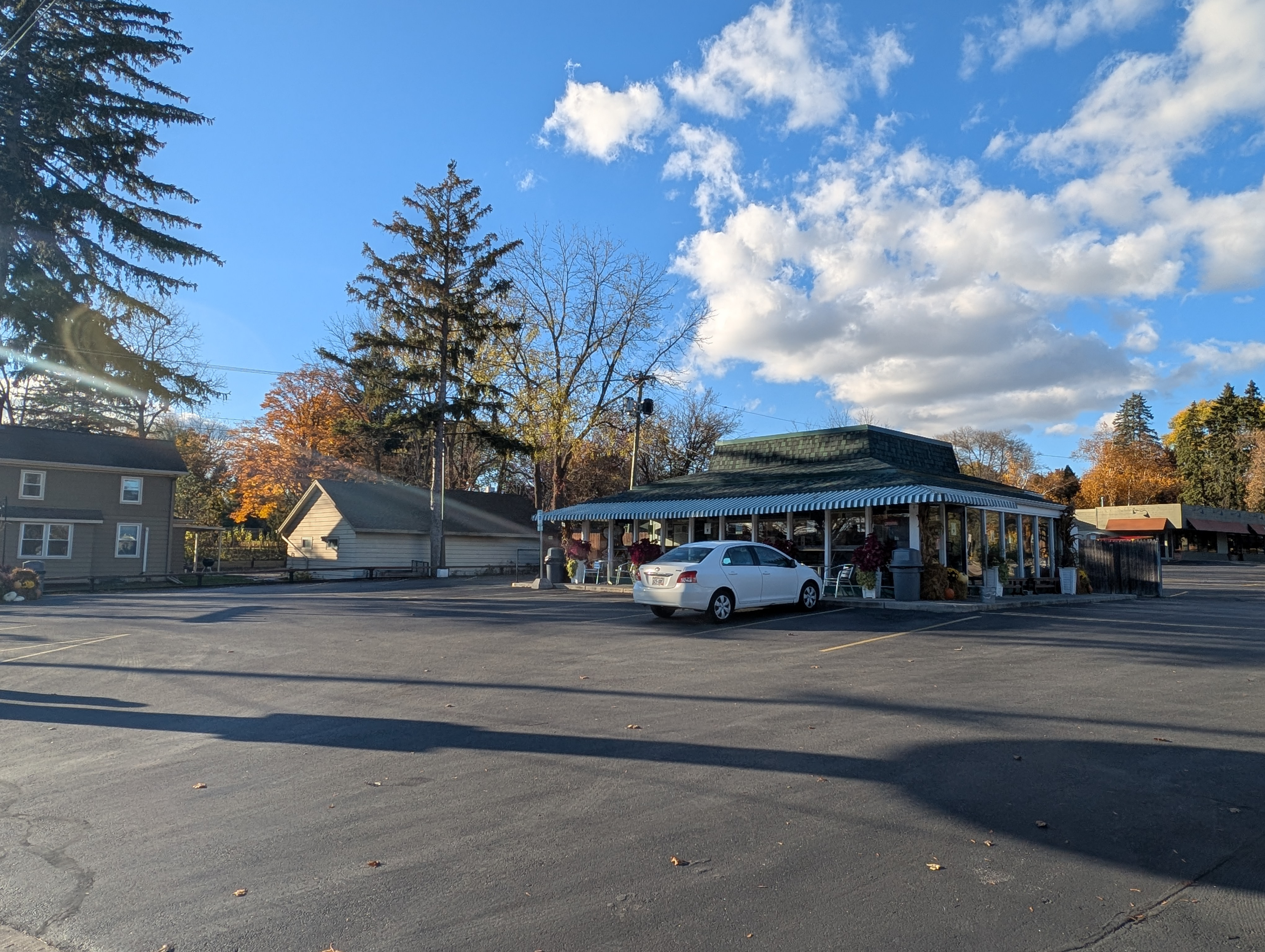 1339 Cedar Creek Pkwy