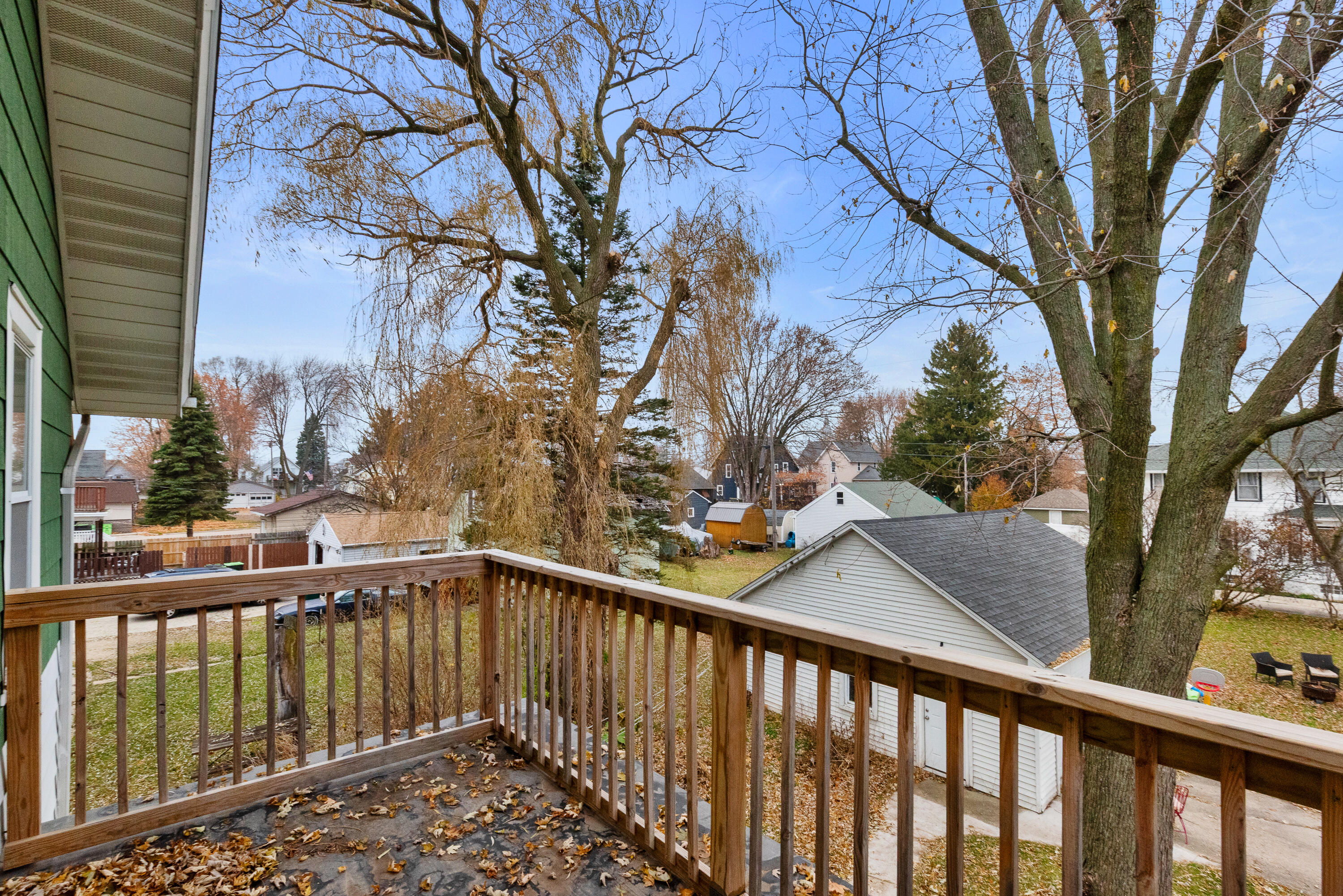 1136 Fond du lac Ave