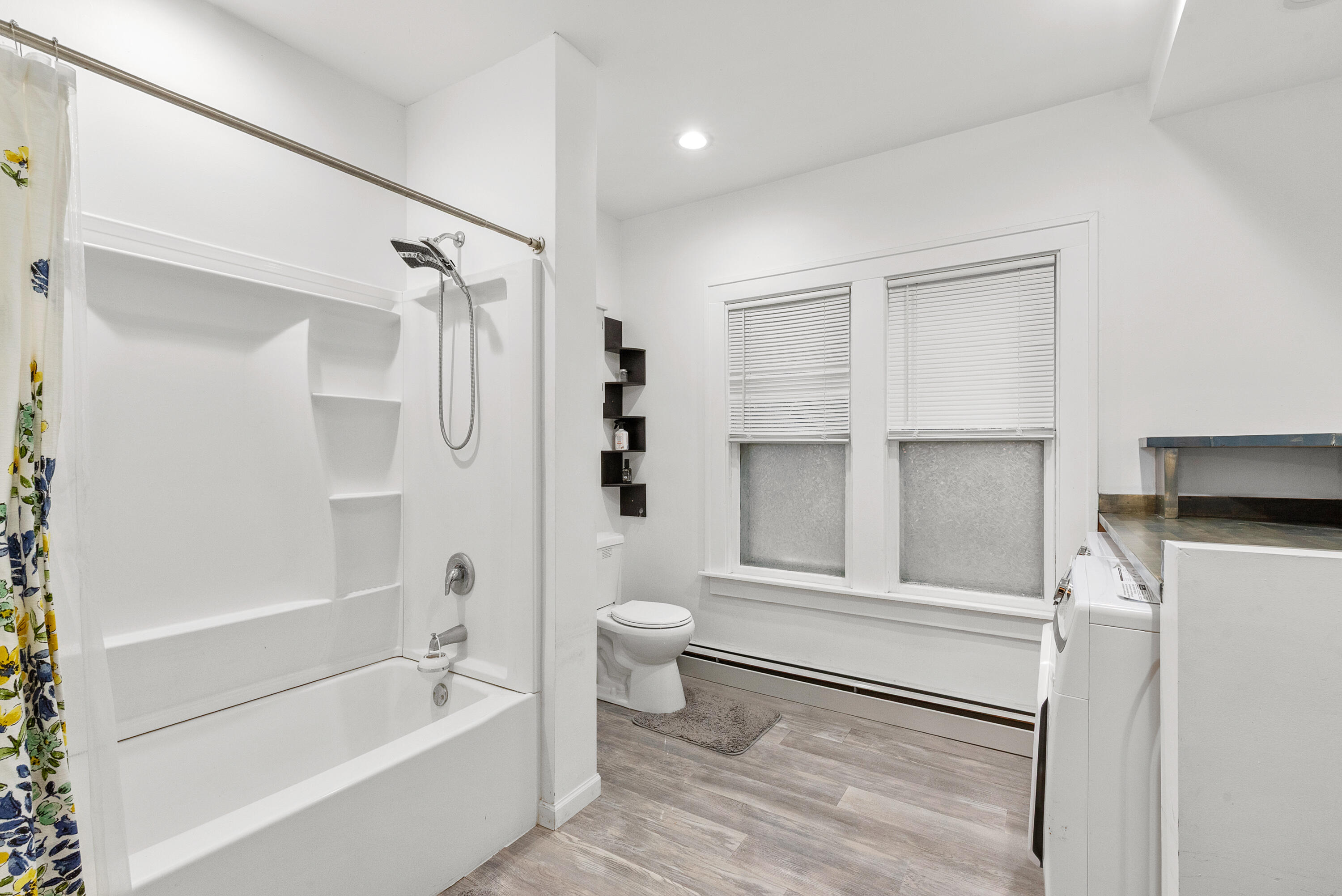 1136 Fond du lac Ave