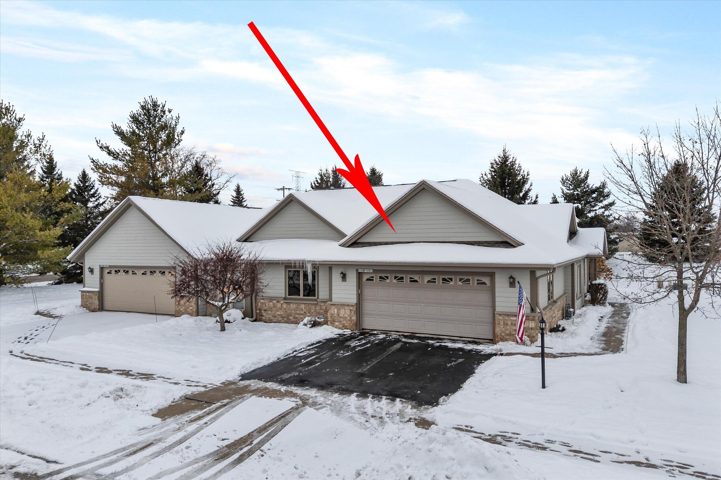 N160W18903 Oakland Dr