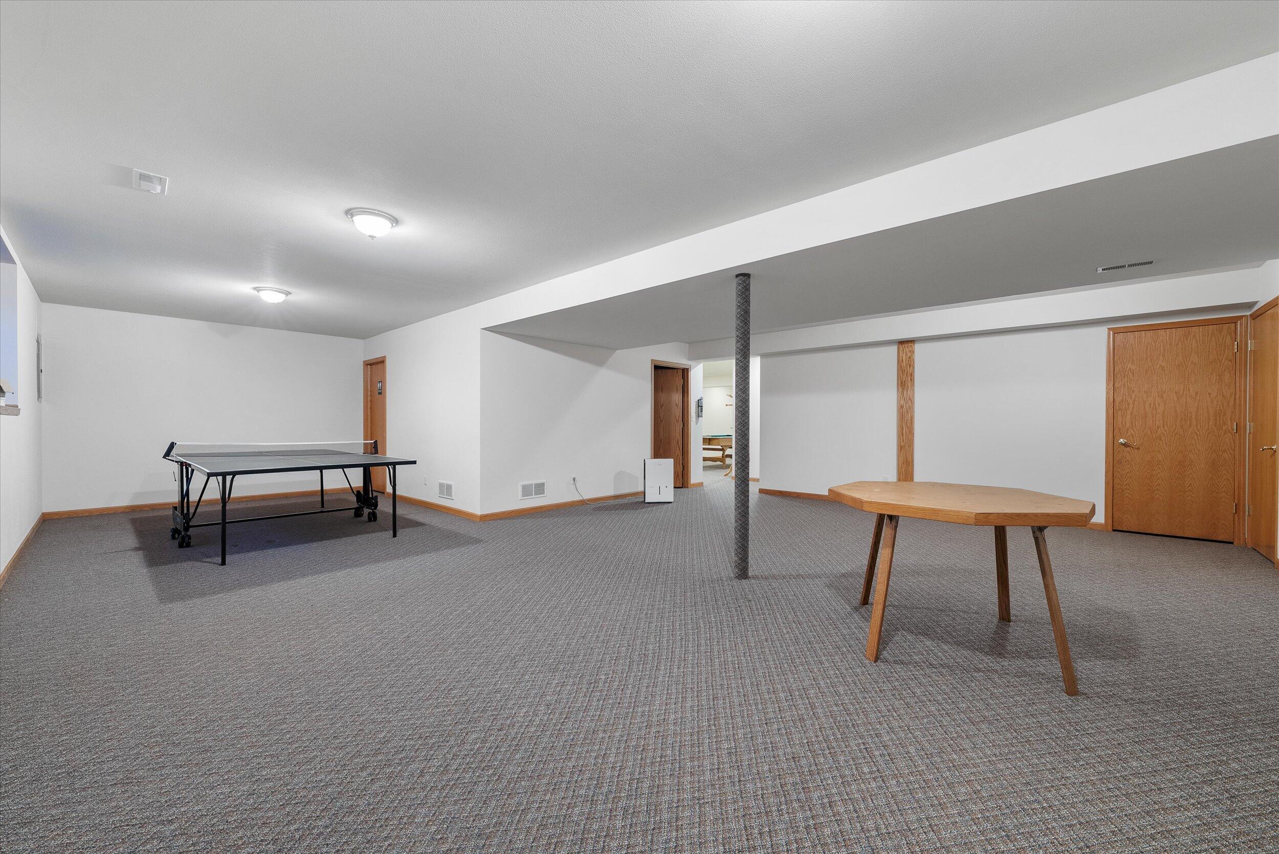 N160W18903 Oakland Dr