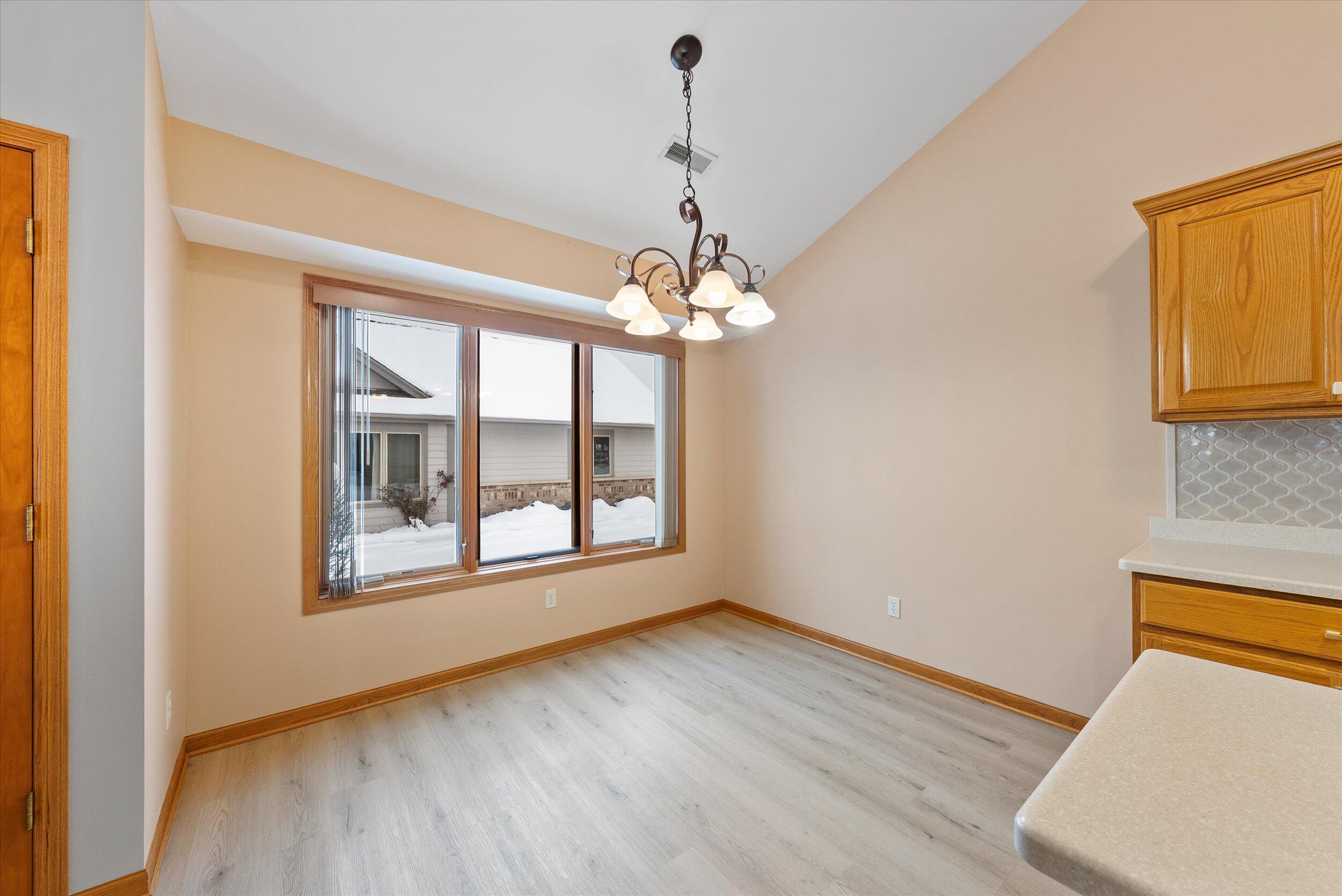 N160W18903 Oakland Dr