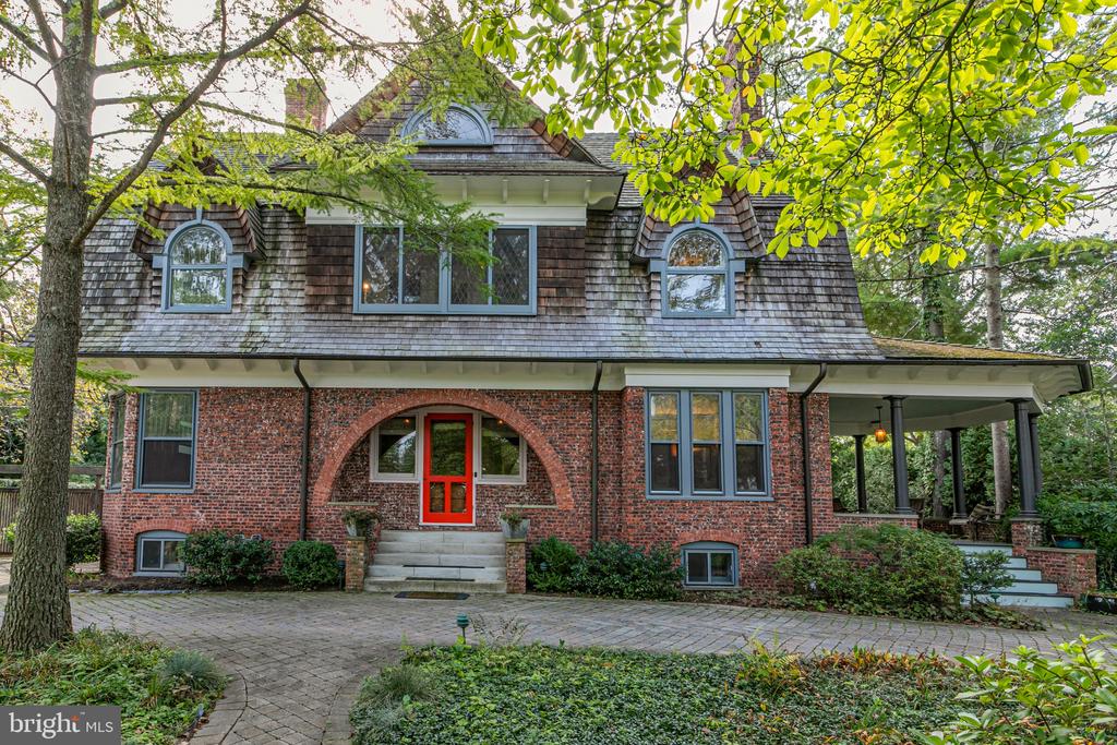 54 HODGE ROAD