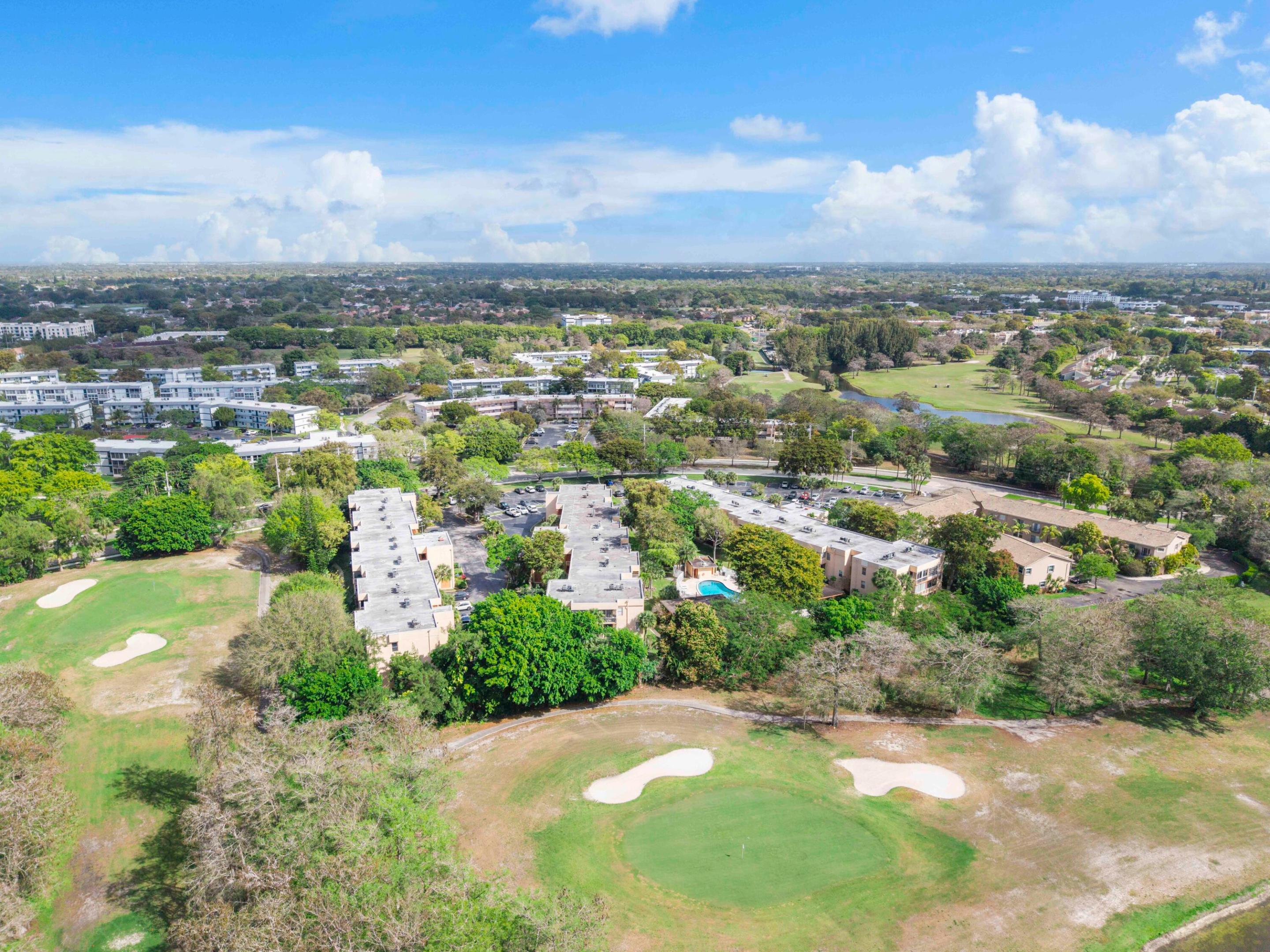 8390 Lagos De Campo Boulevard