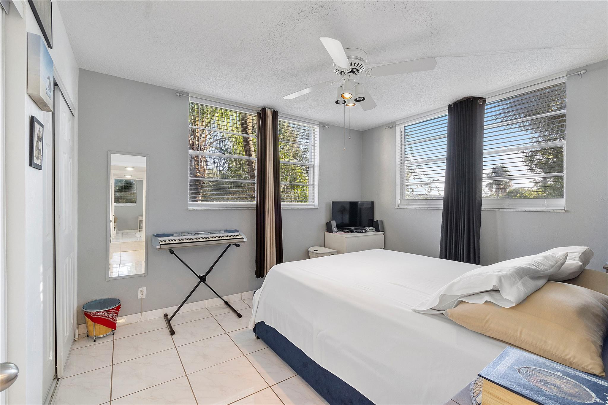 3200 Holiday Springs Blvd 3-201