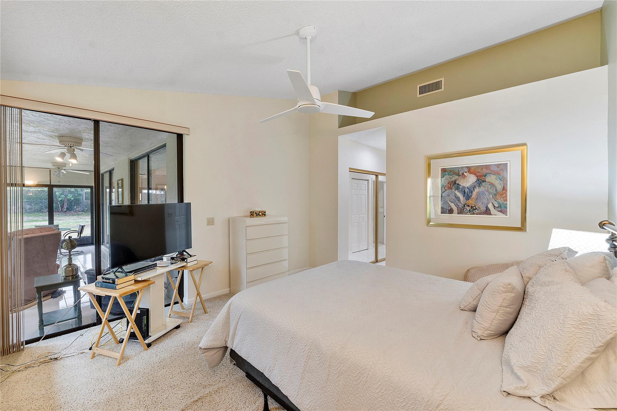 7644 Lexington Club Blvd B