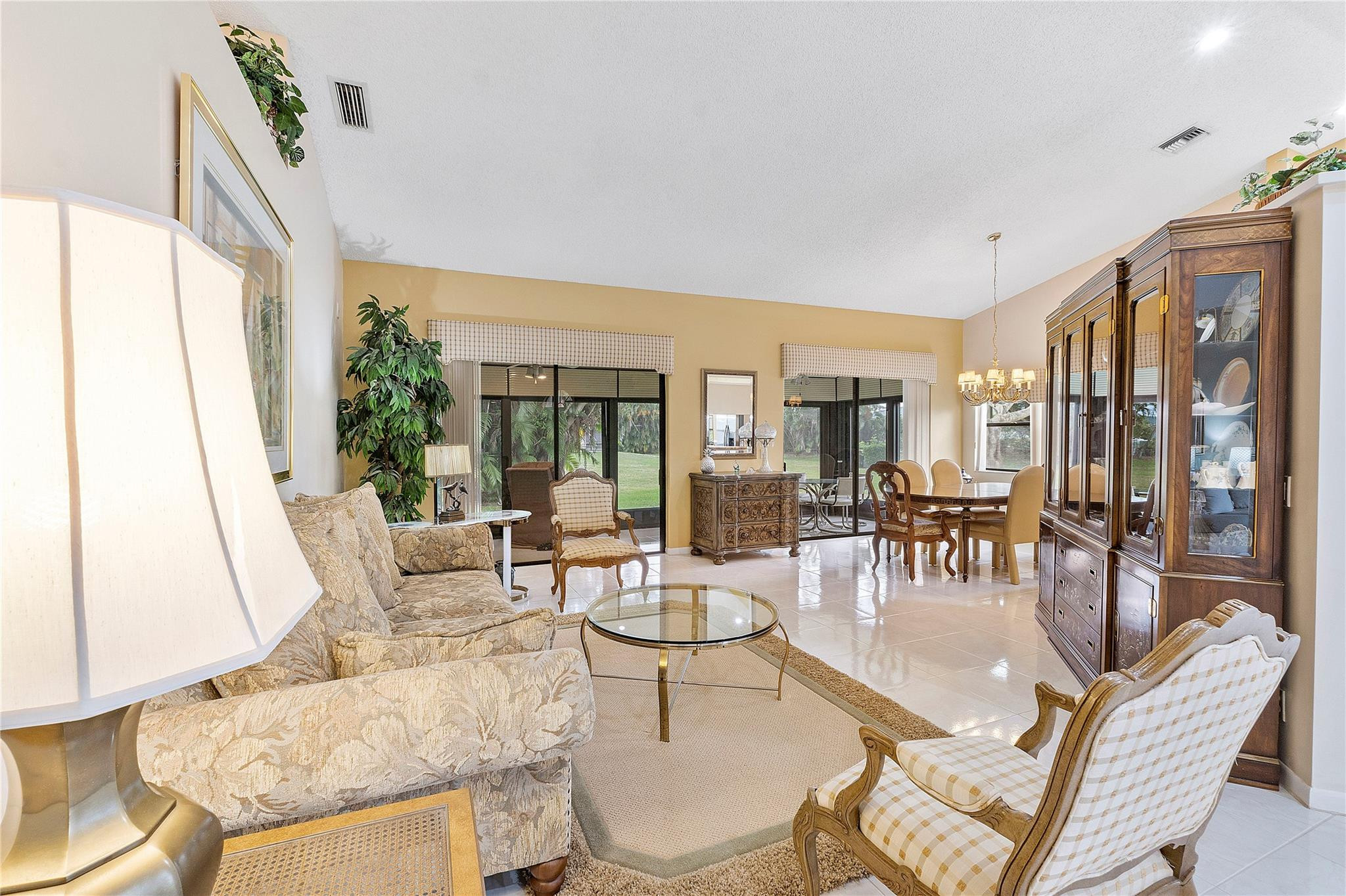 7644 Lexington Club Blvd B