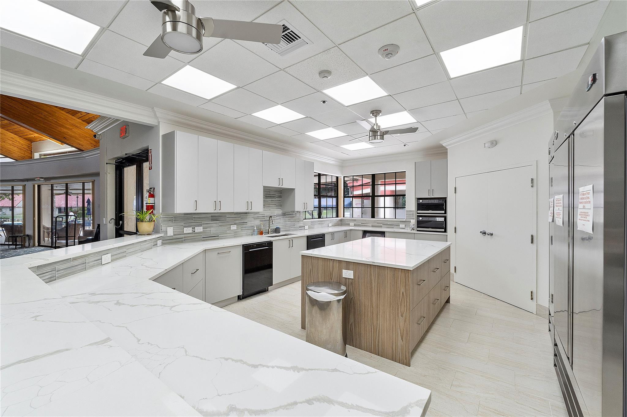 7644 Lexington Club Blvd B