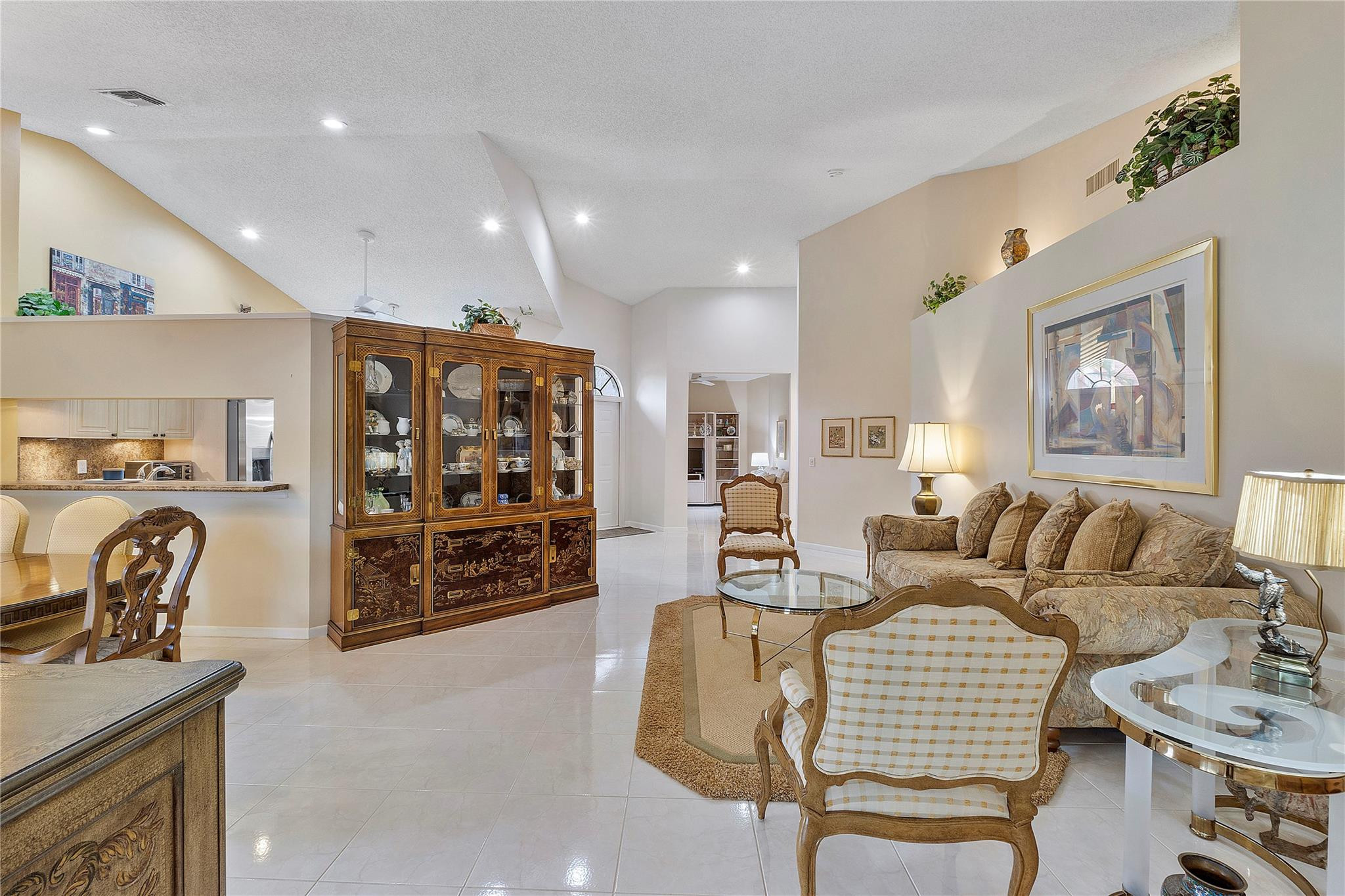 7644 Lexington Club Blvd B