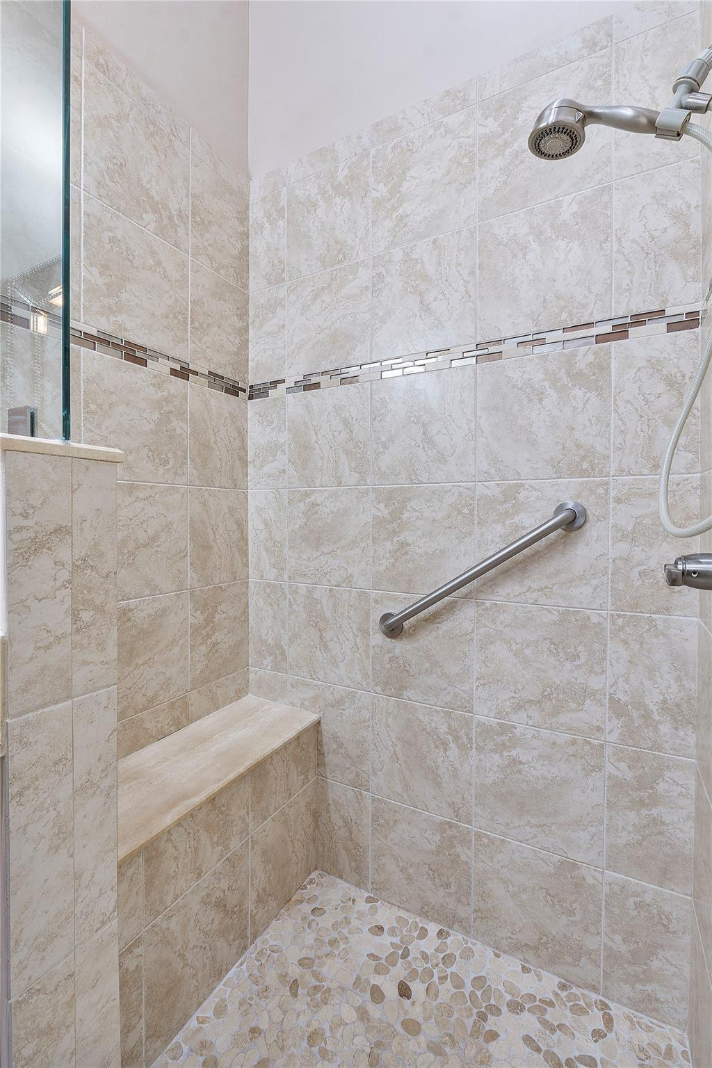 7644 Lexington Club Blvd B