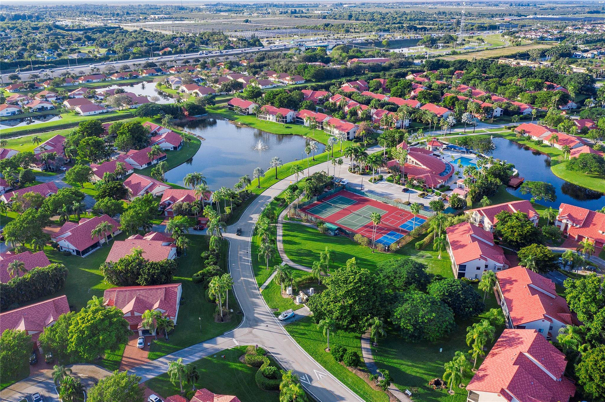 7644 Lexington Club Blvd B