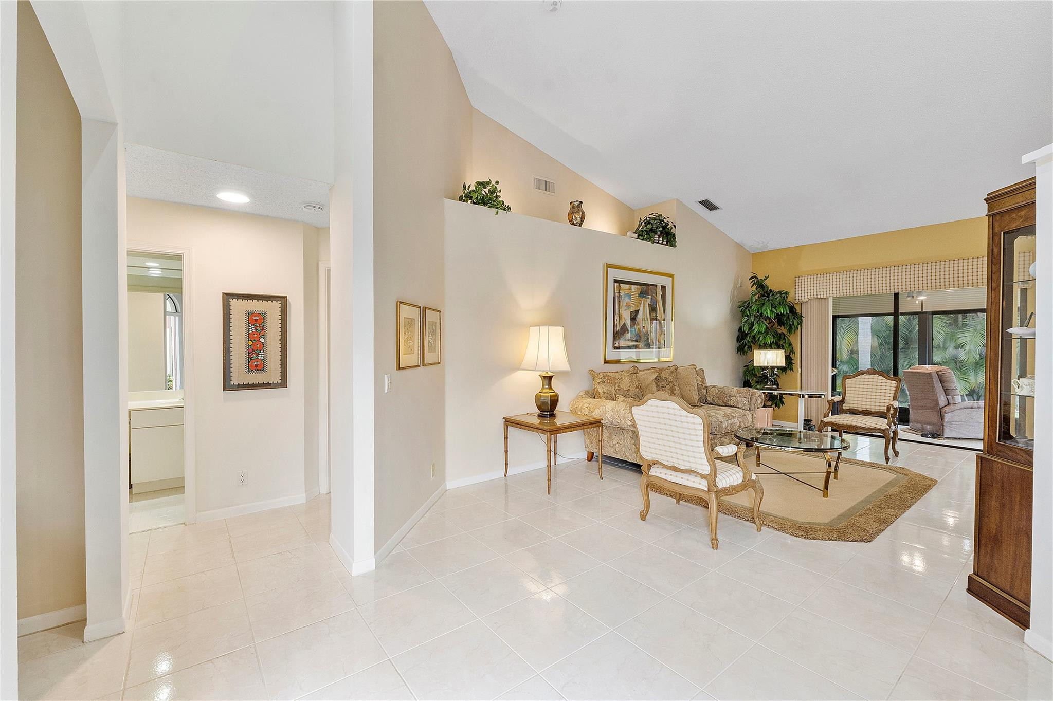 7644 Lexington Club Blvd B