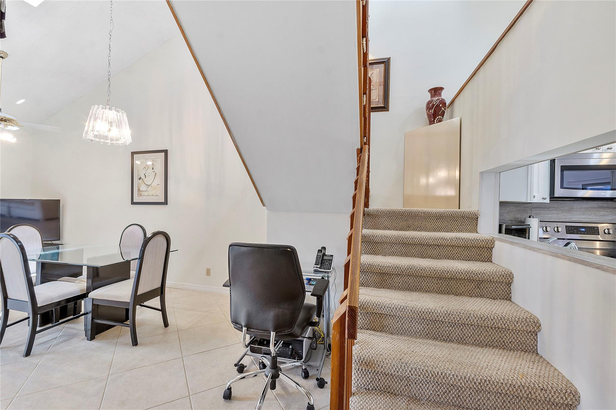 7640 NW 79th Ave L6