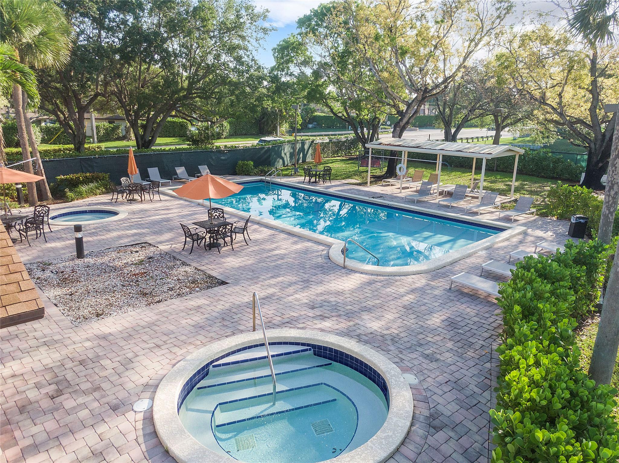 7640 NW 79th Ave L6