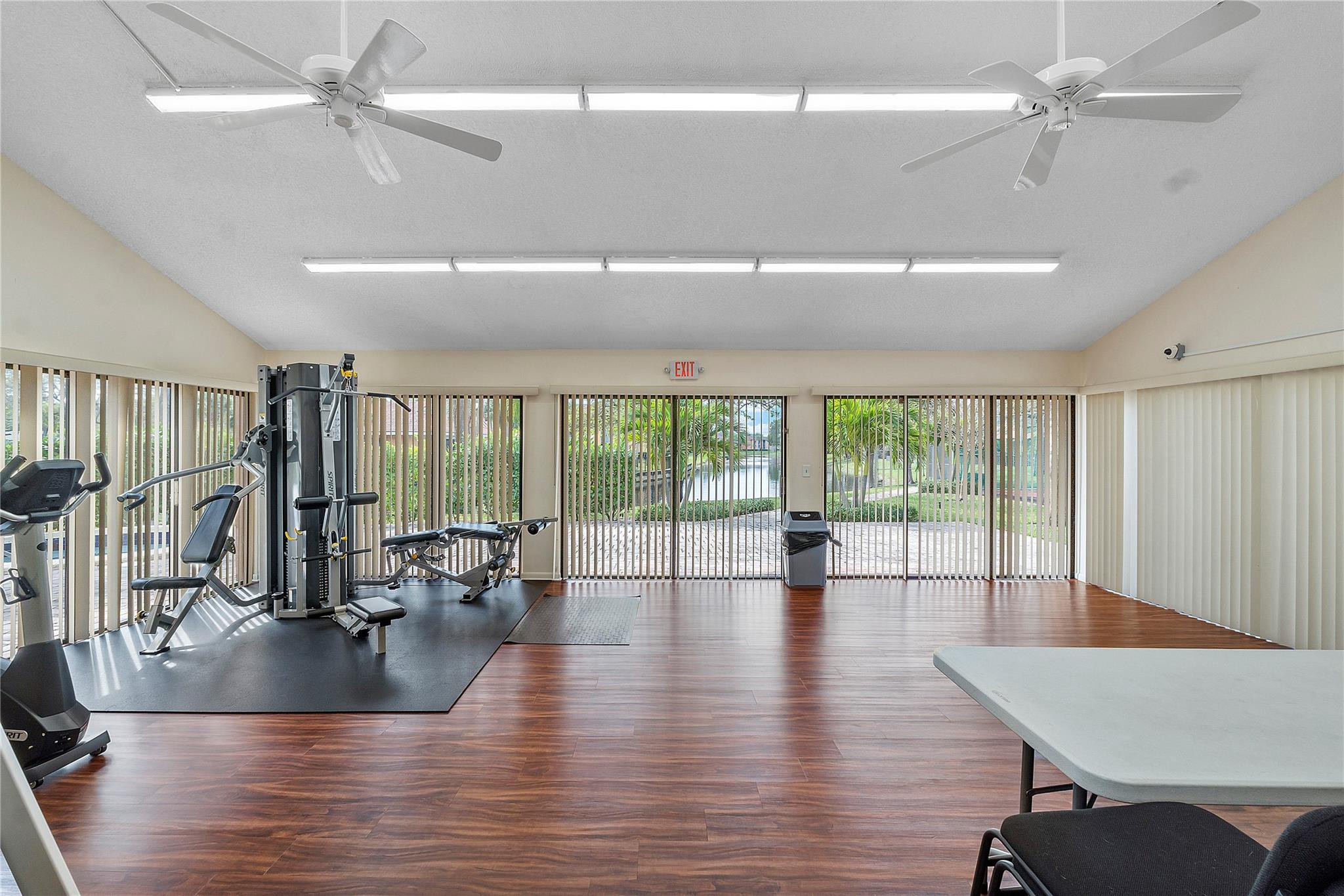 7640 NW 79th Ave L6