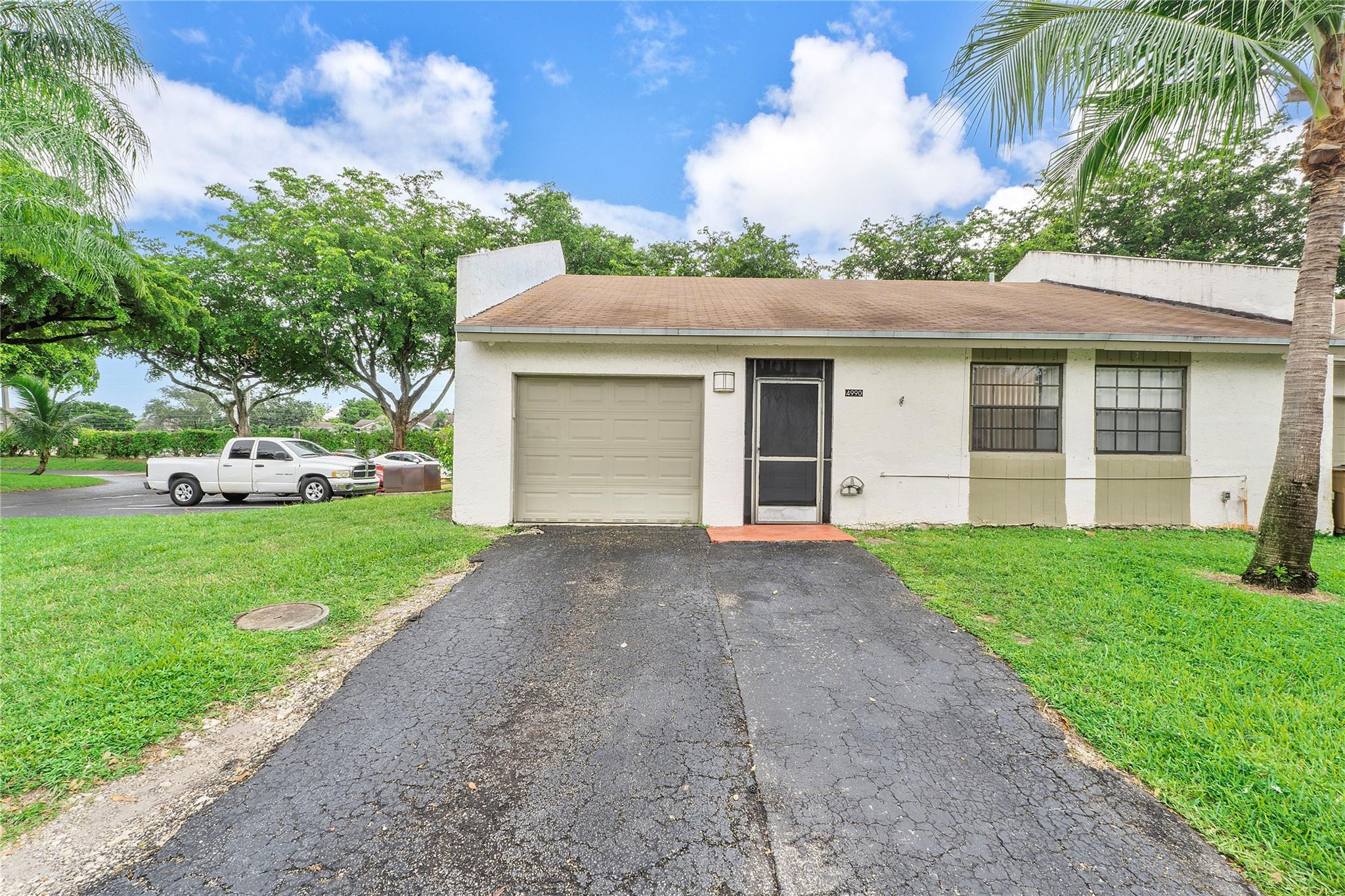 4990 NW 9th Way 4990