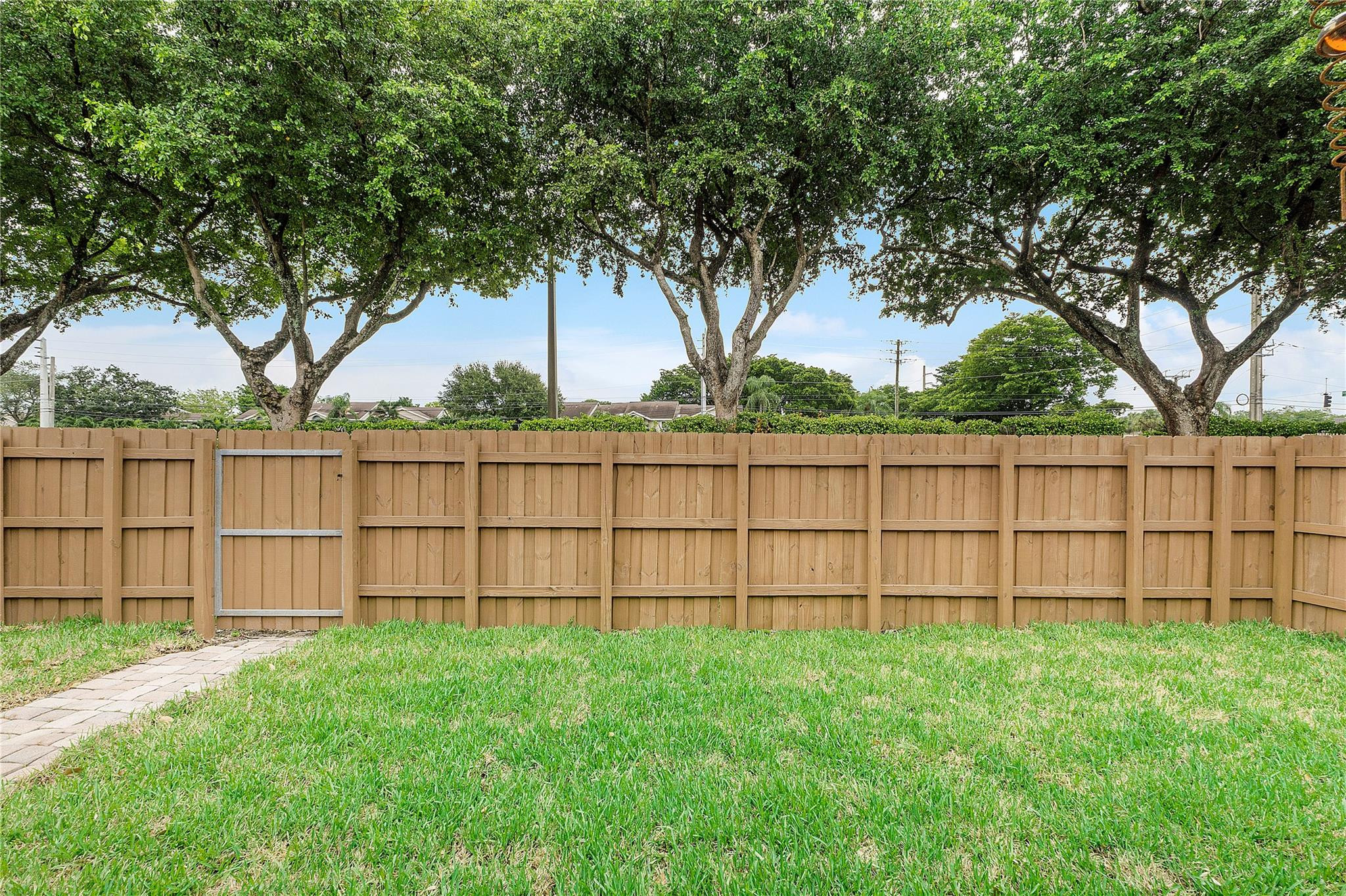 4990 NW 9th Way 4990