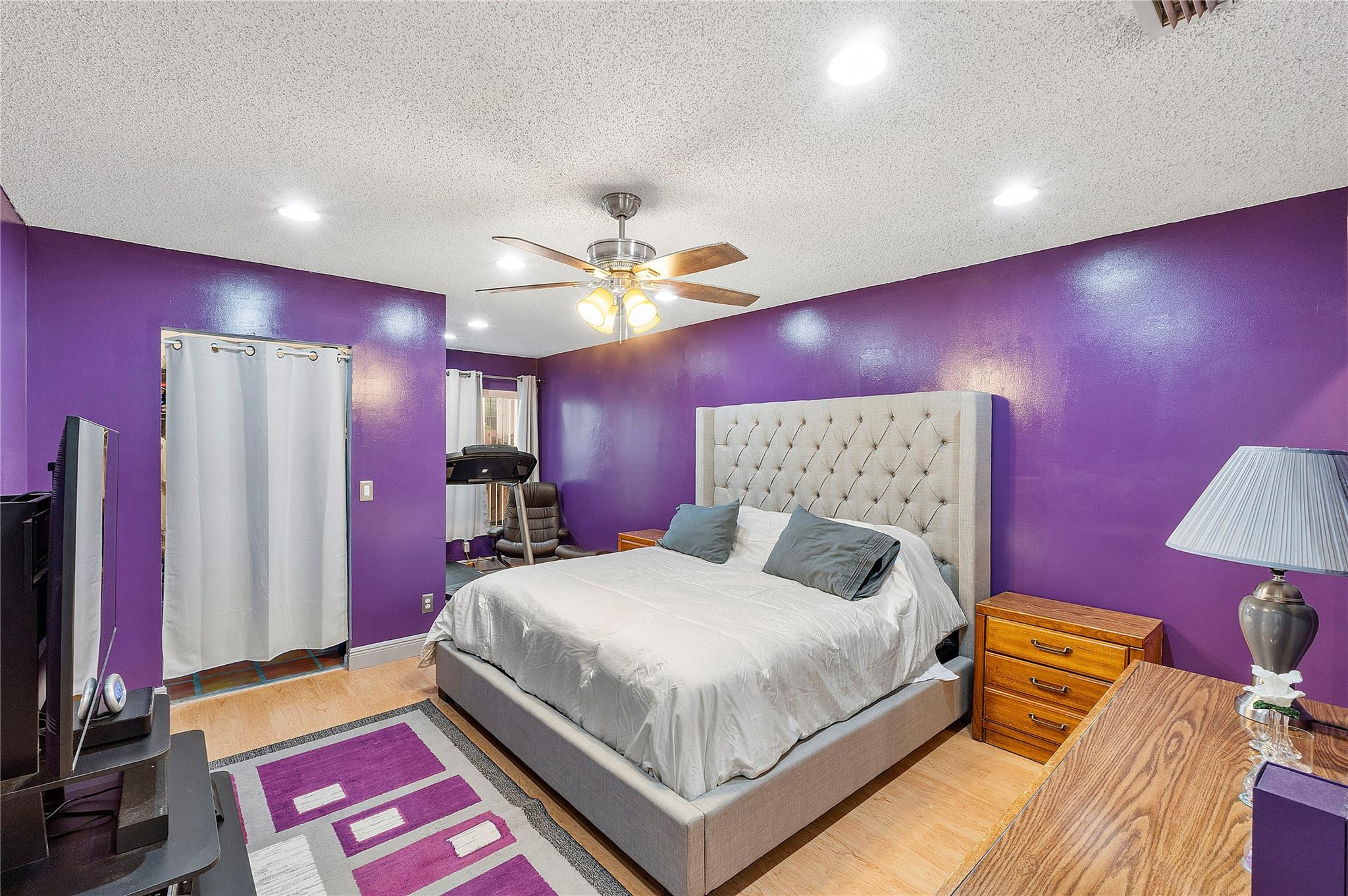 4990 NW 9th Way 4990