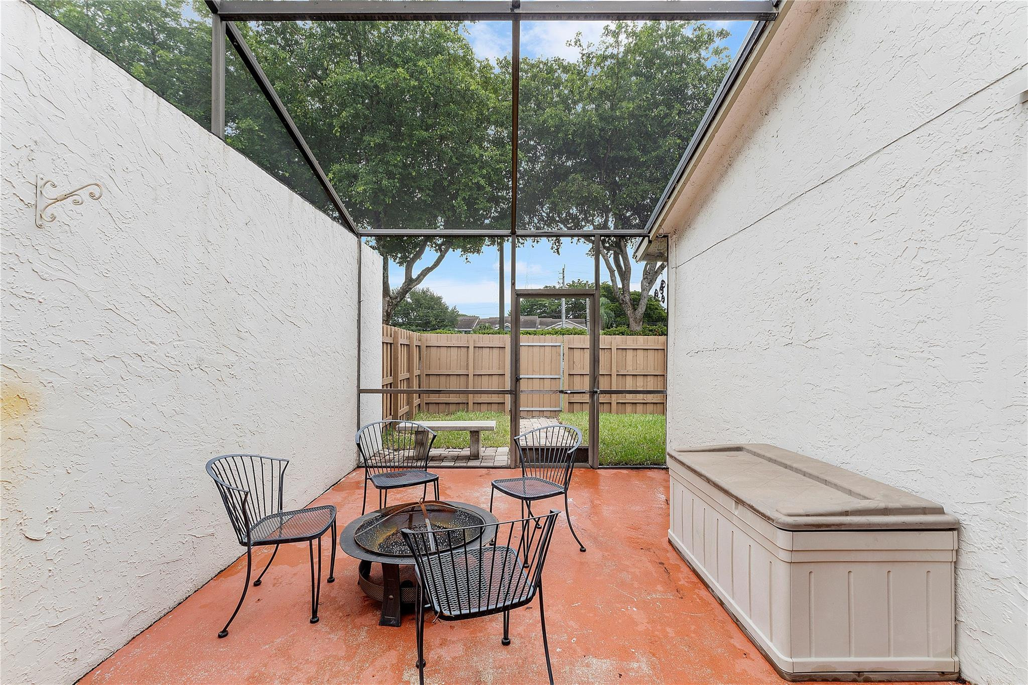 4990 NW 9th Way 4990