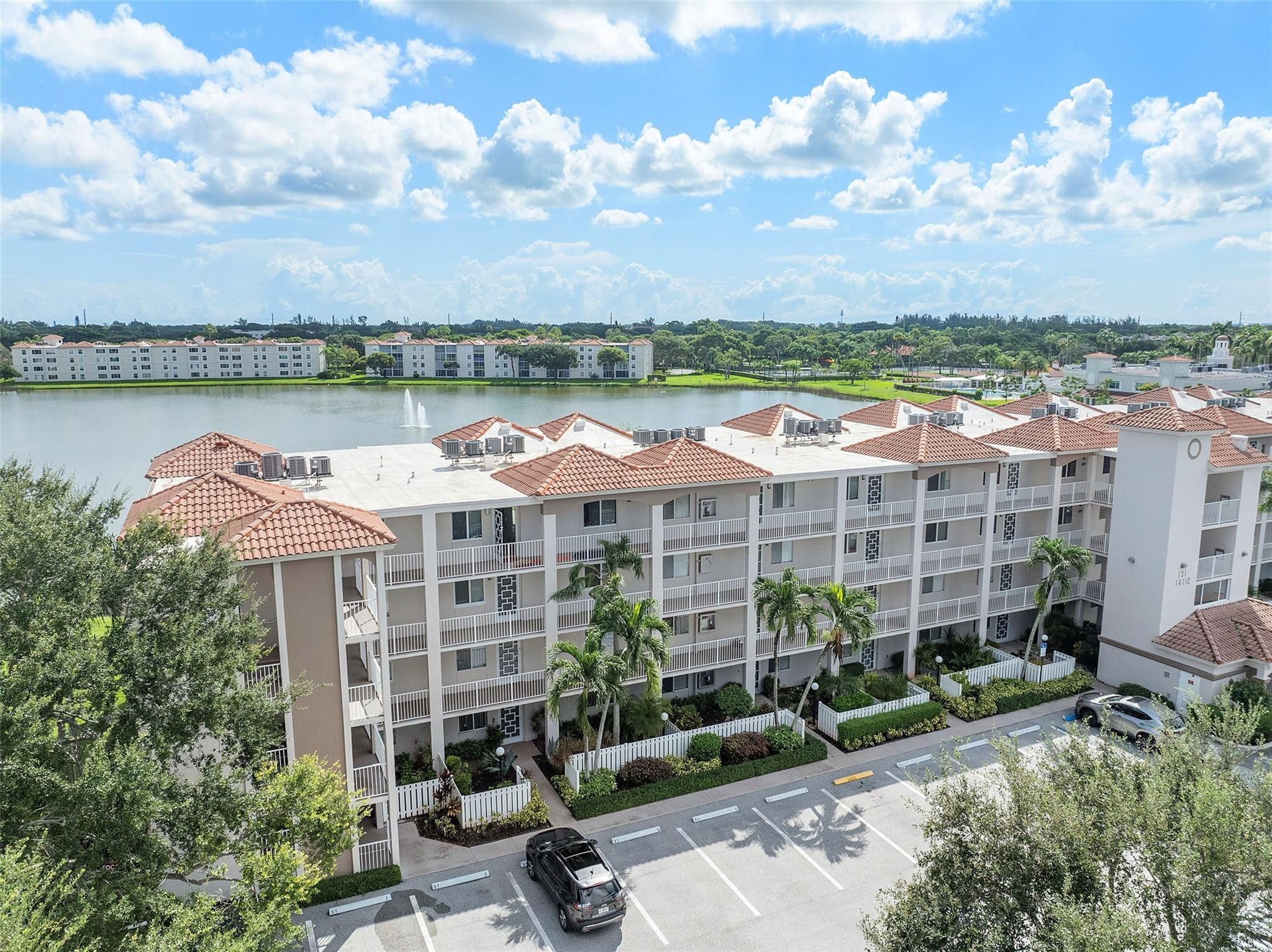 14112 Huntington Pointe Dr 102