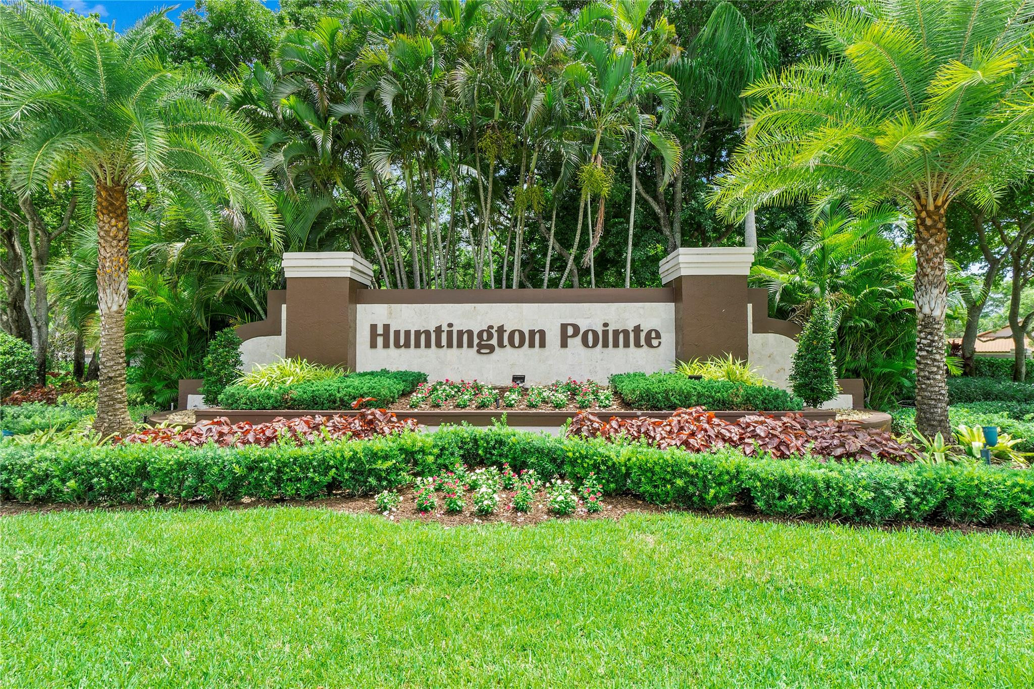 14112 Huntington Pointe Dr 102