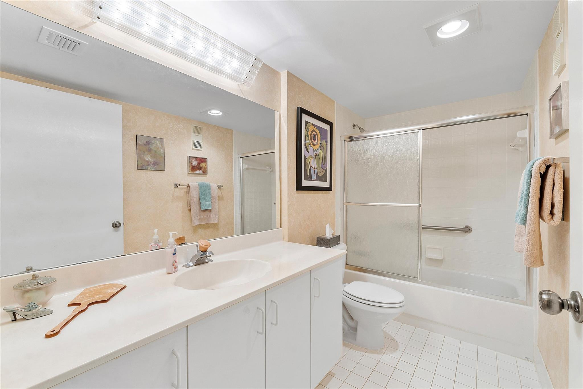 14112 Huntington Pointe Dr 102