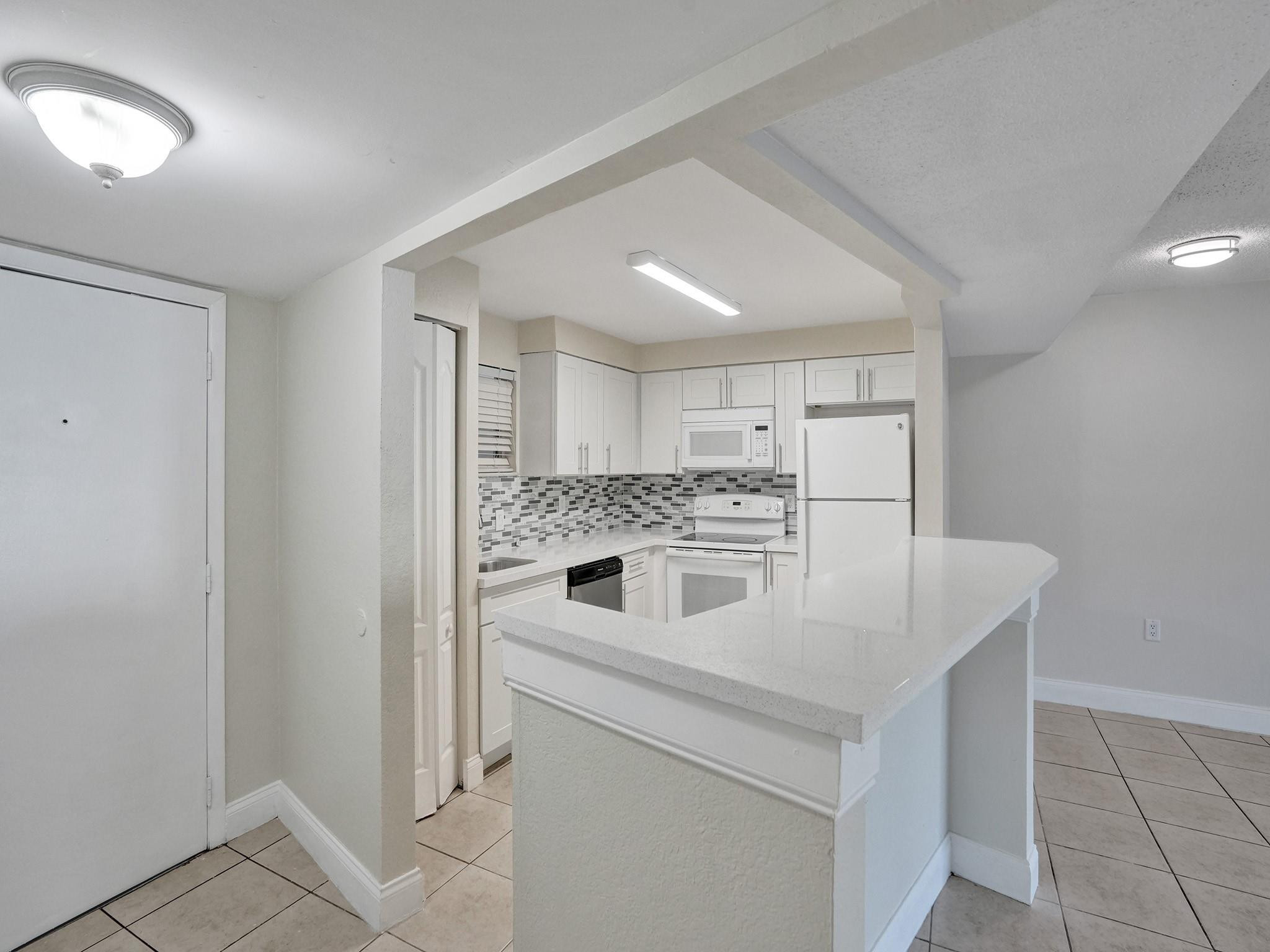 4205 N University Dr 108