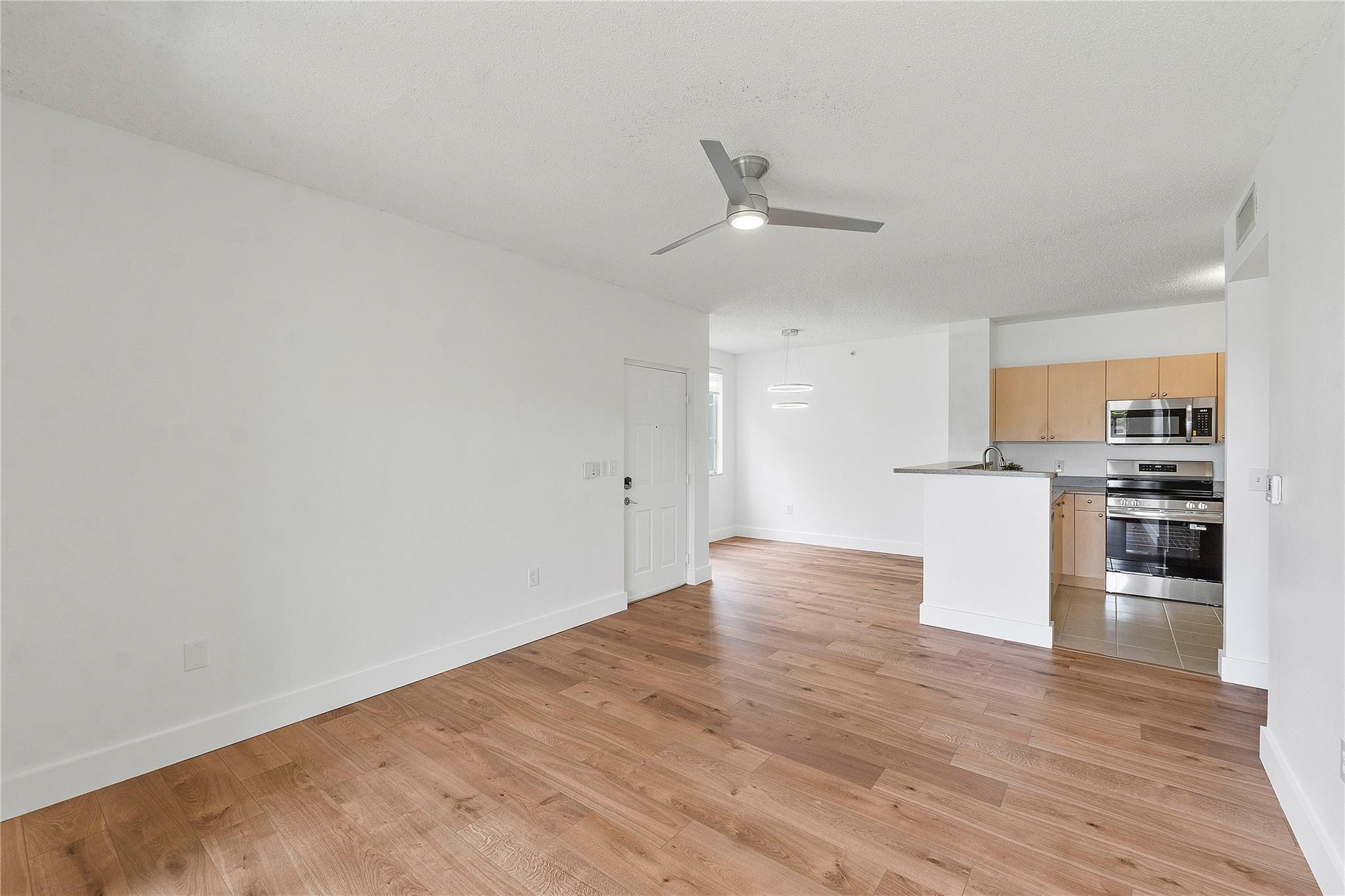7980 N Nob Hill Rd 108