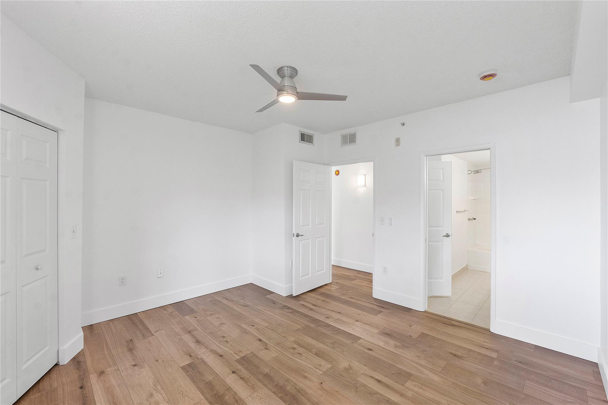 7980 N Nob Hill Rd 108