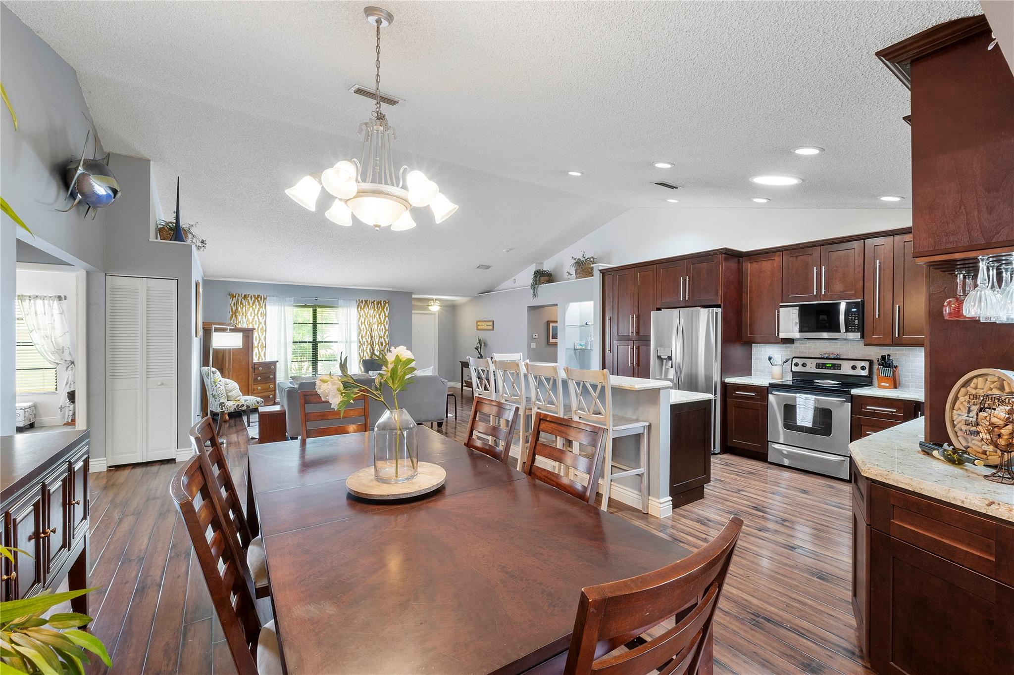 4094 NW 1st Pl