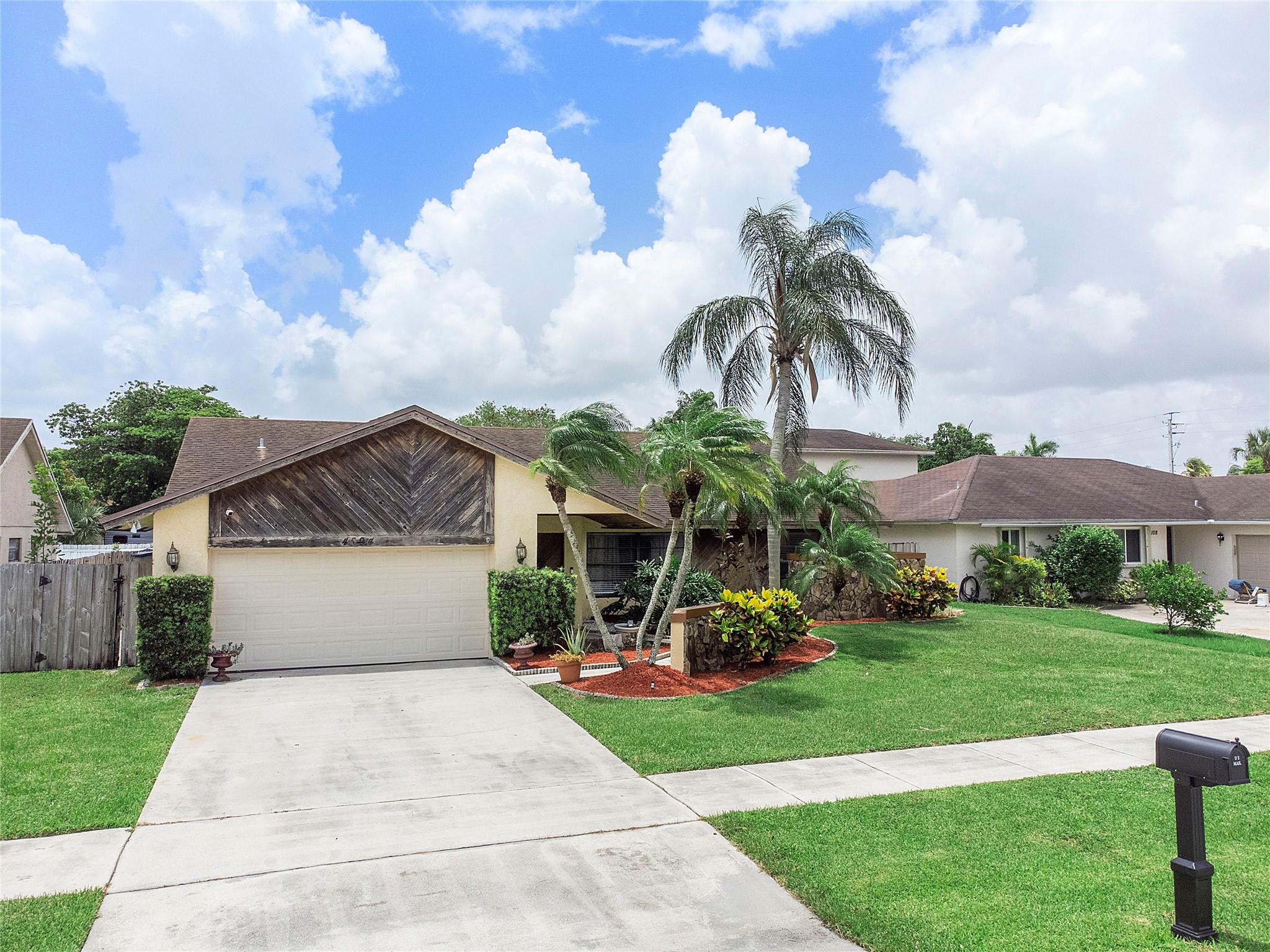 4094 NW 1st Pl