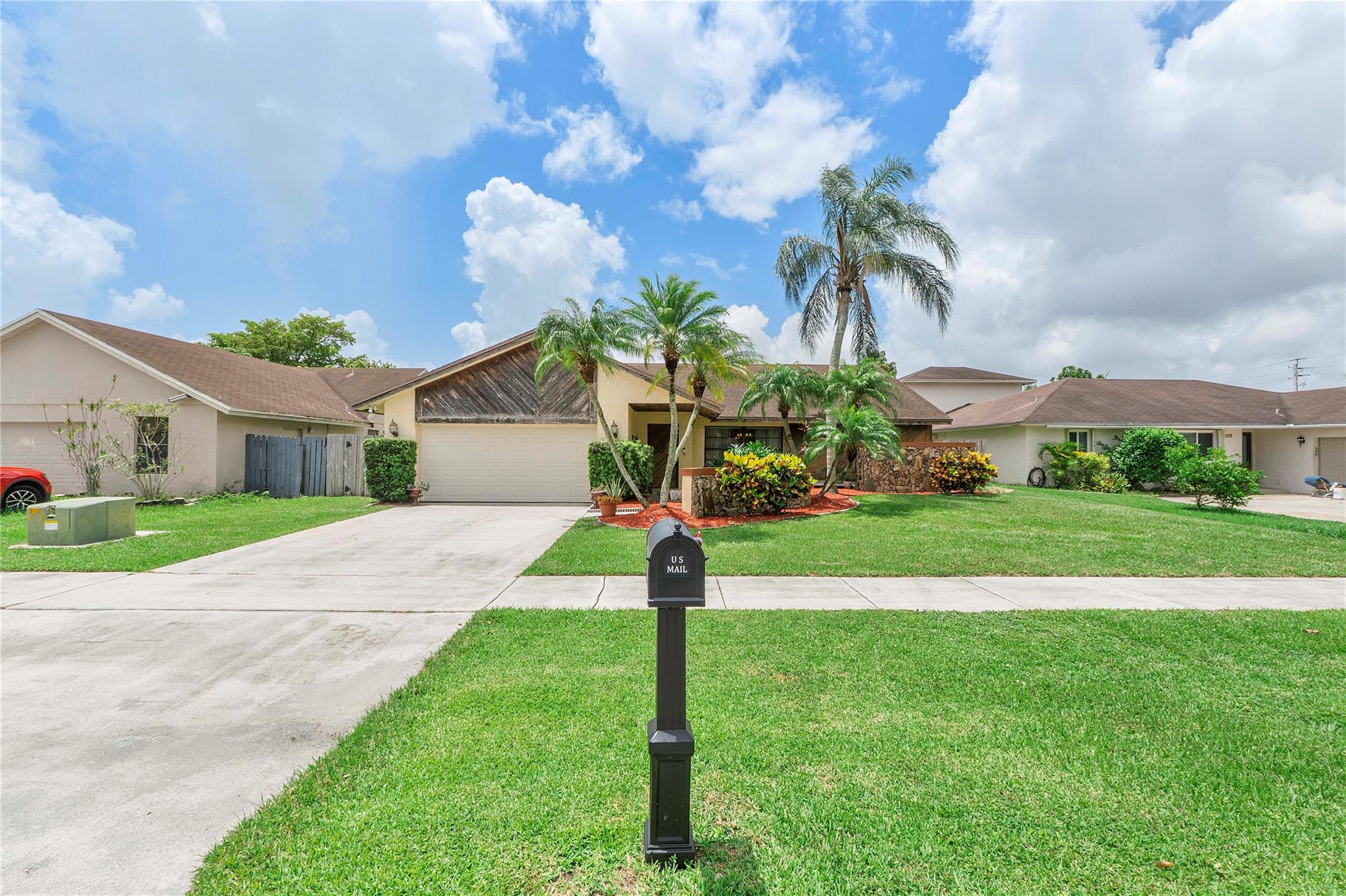 4094 NW 1st Pl