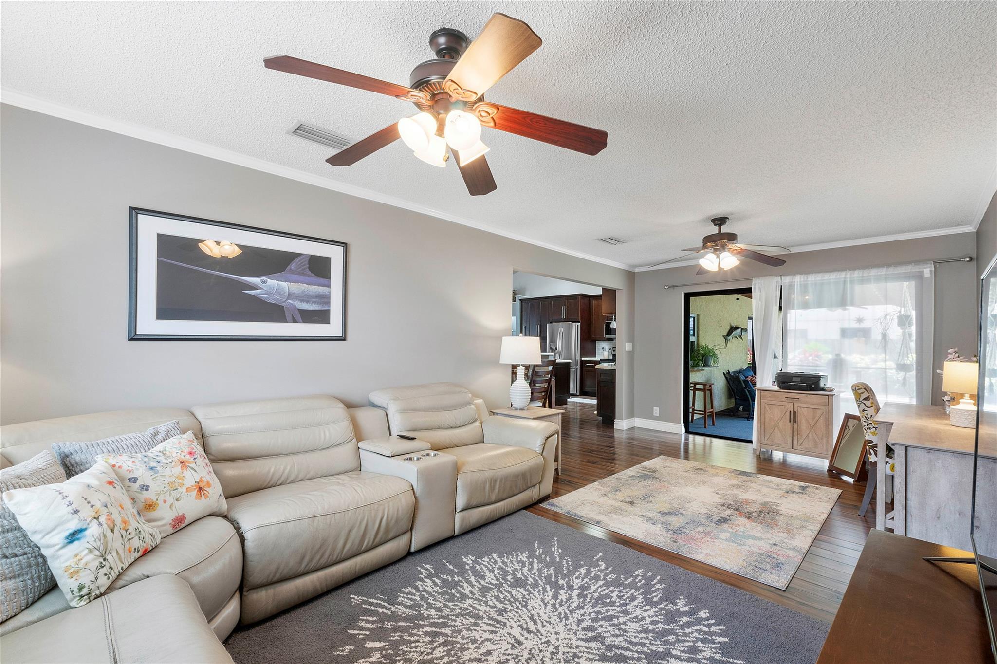 4094 NW 1st Pl