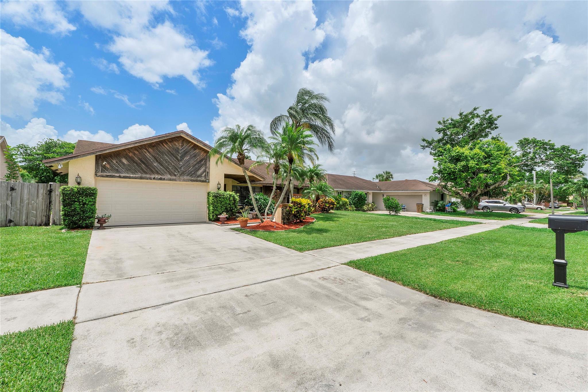 4094 NW 1st Pl