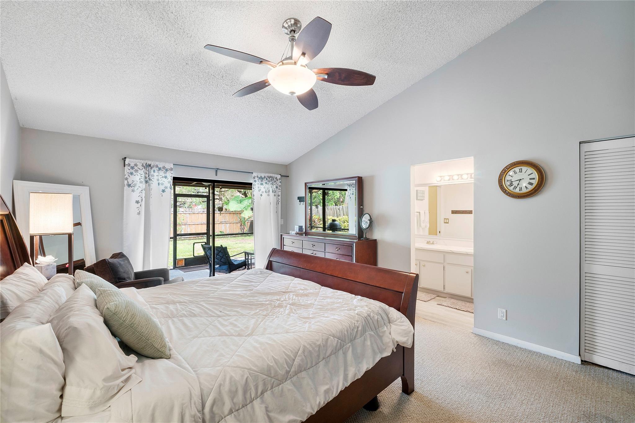 4094 NW 1st Pl