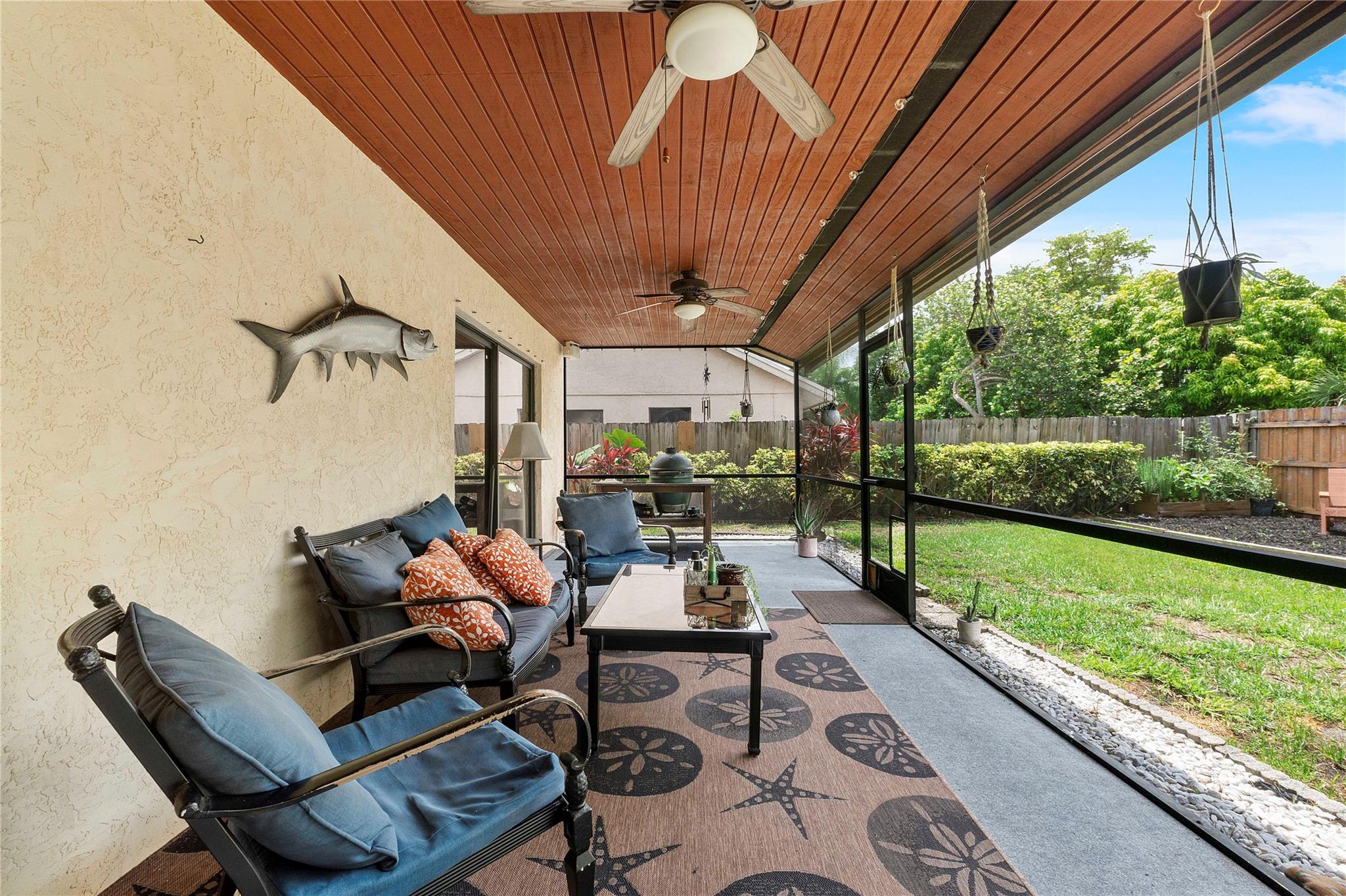 4094 NW 1st Pl