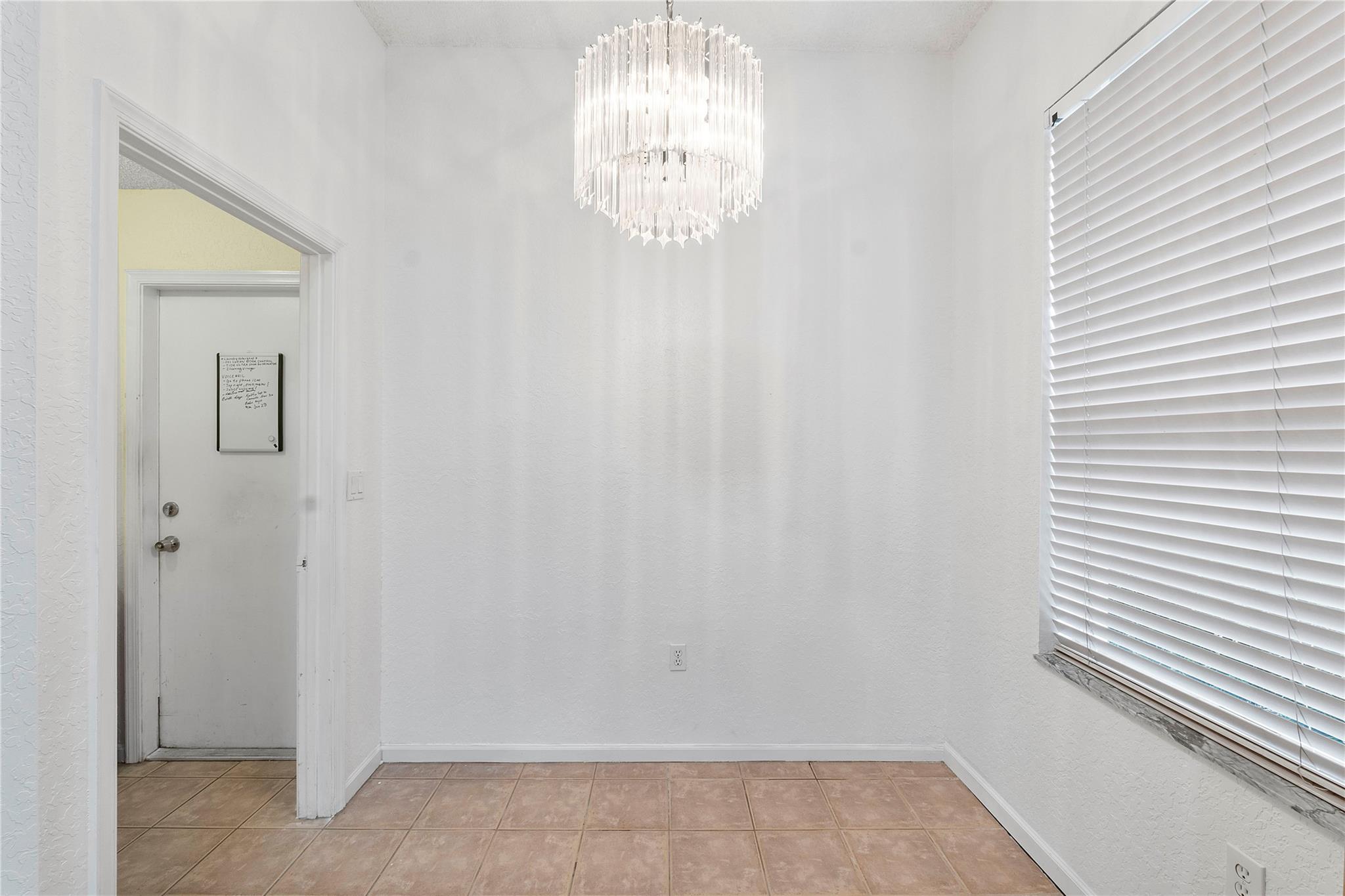 4863 NW 54th Ave