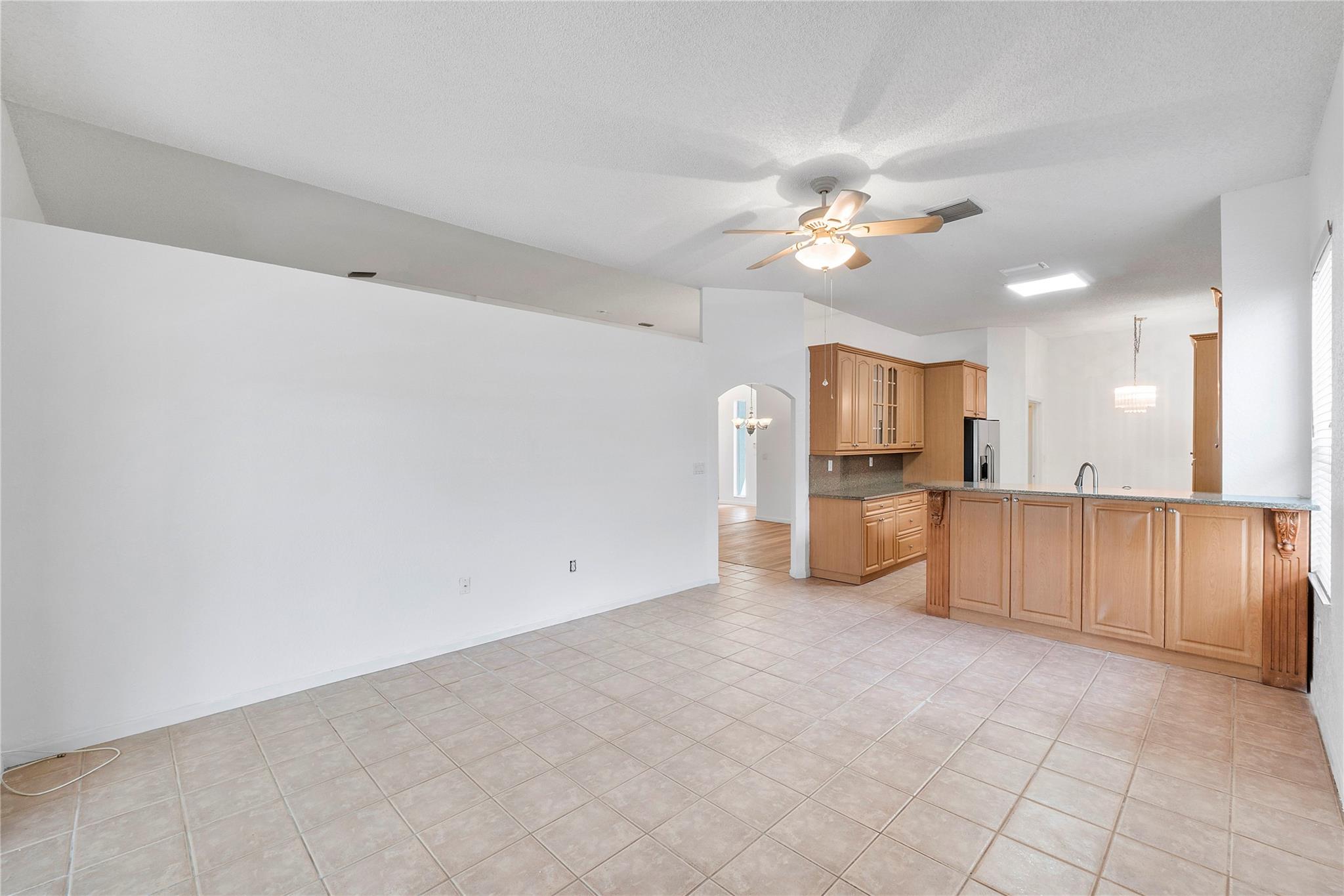 4863 NW 54th Ave