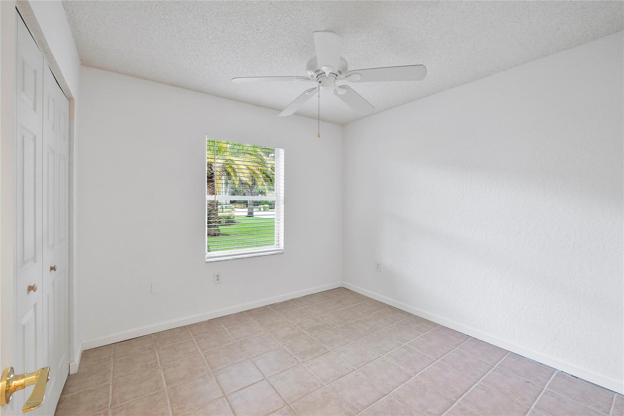 4863 NW 54th Ave