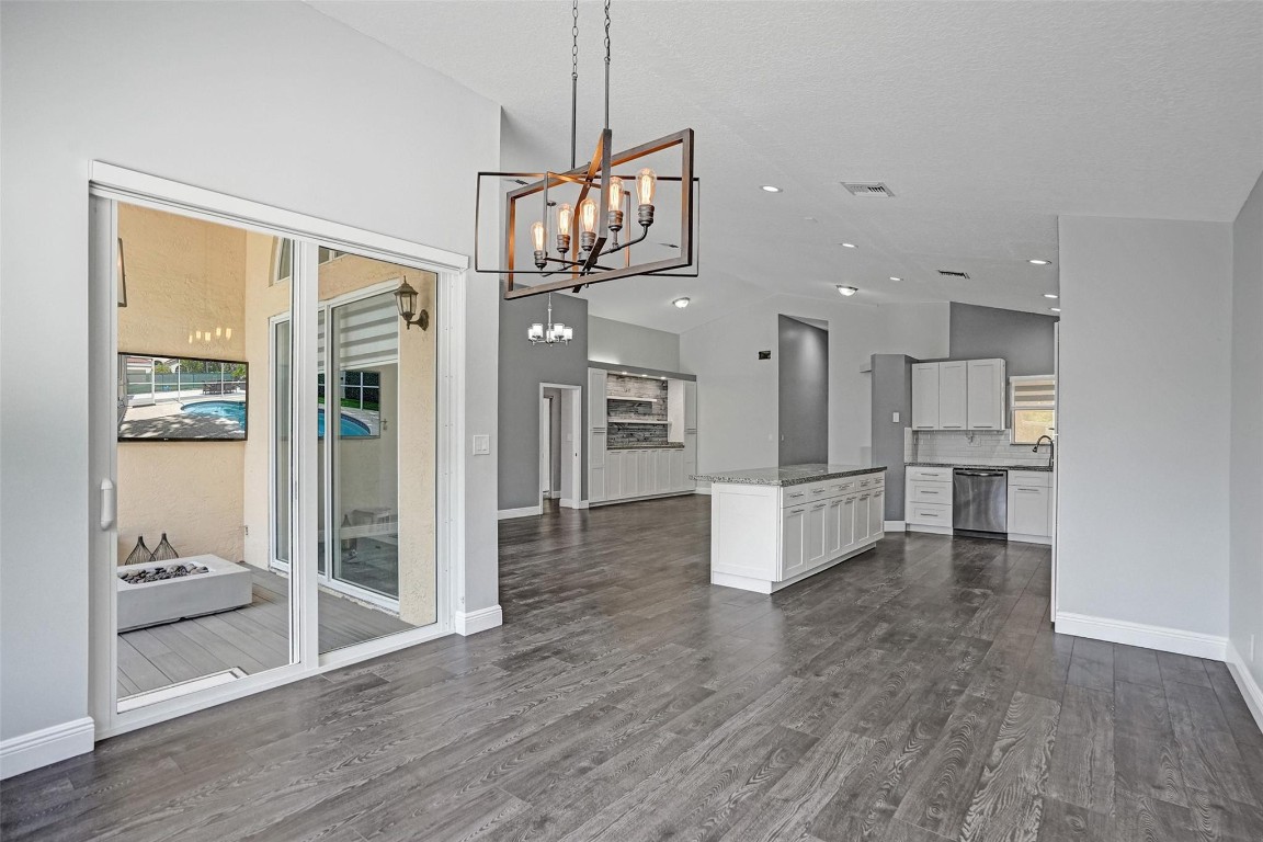 5056 NW 95th Dr