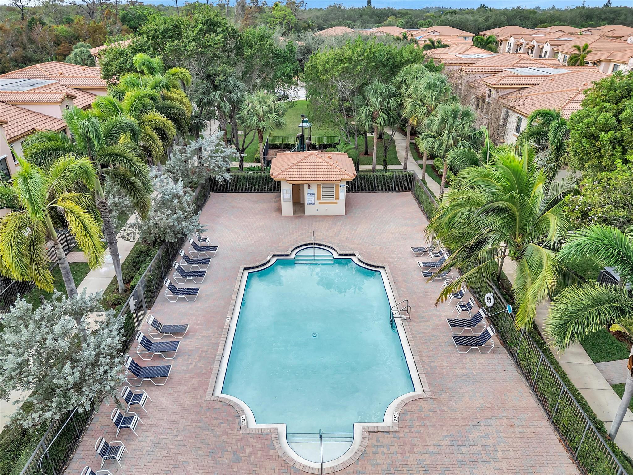 6140 Grand Cypress Circle, Coconut Creek