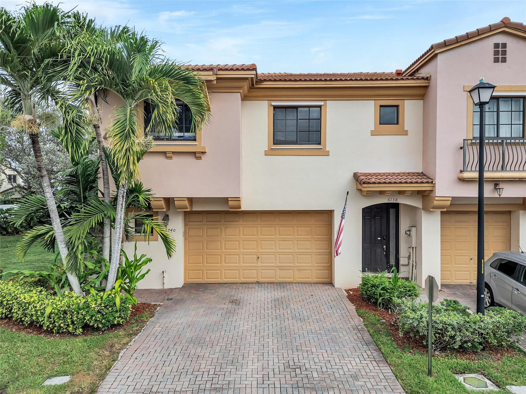 6140 Grand Cypress Circle, Coconut Creek